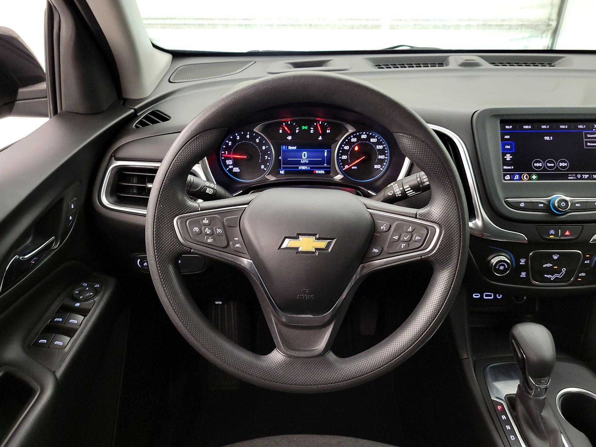 Thumbnail: 2022 Chevrolet Equinox - 10