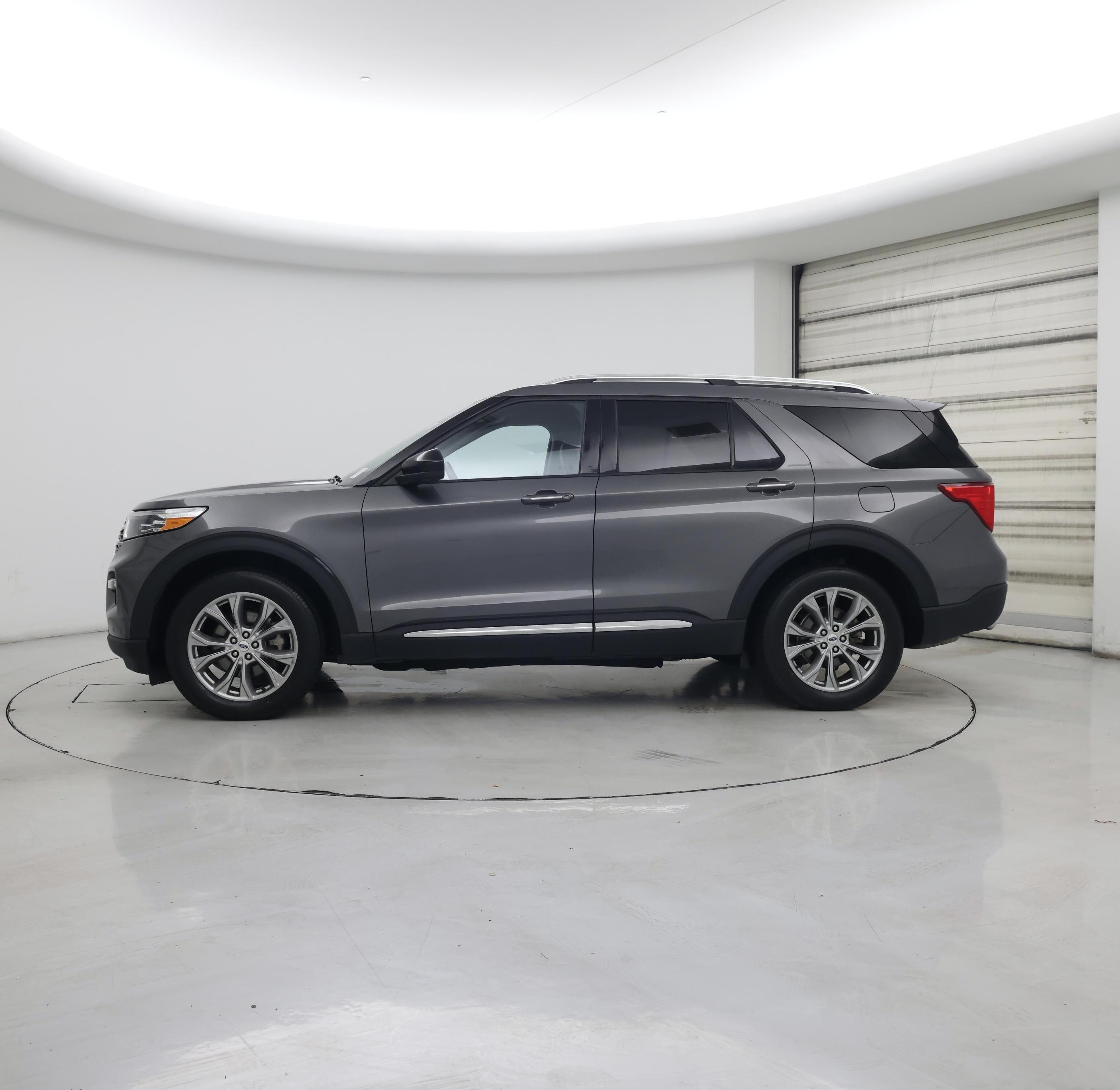 Thumbnail: 2023 Ford Explorer - 3
