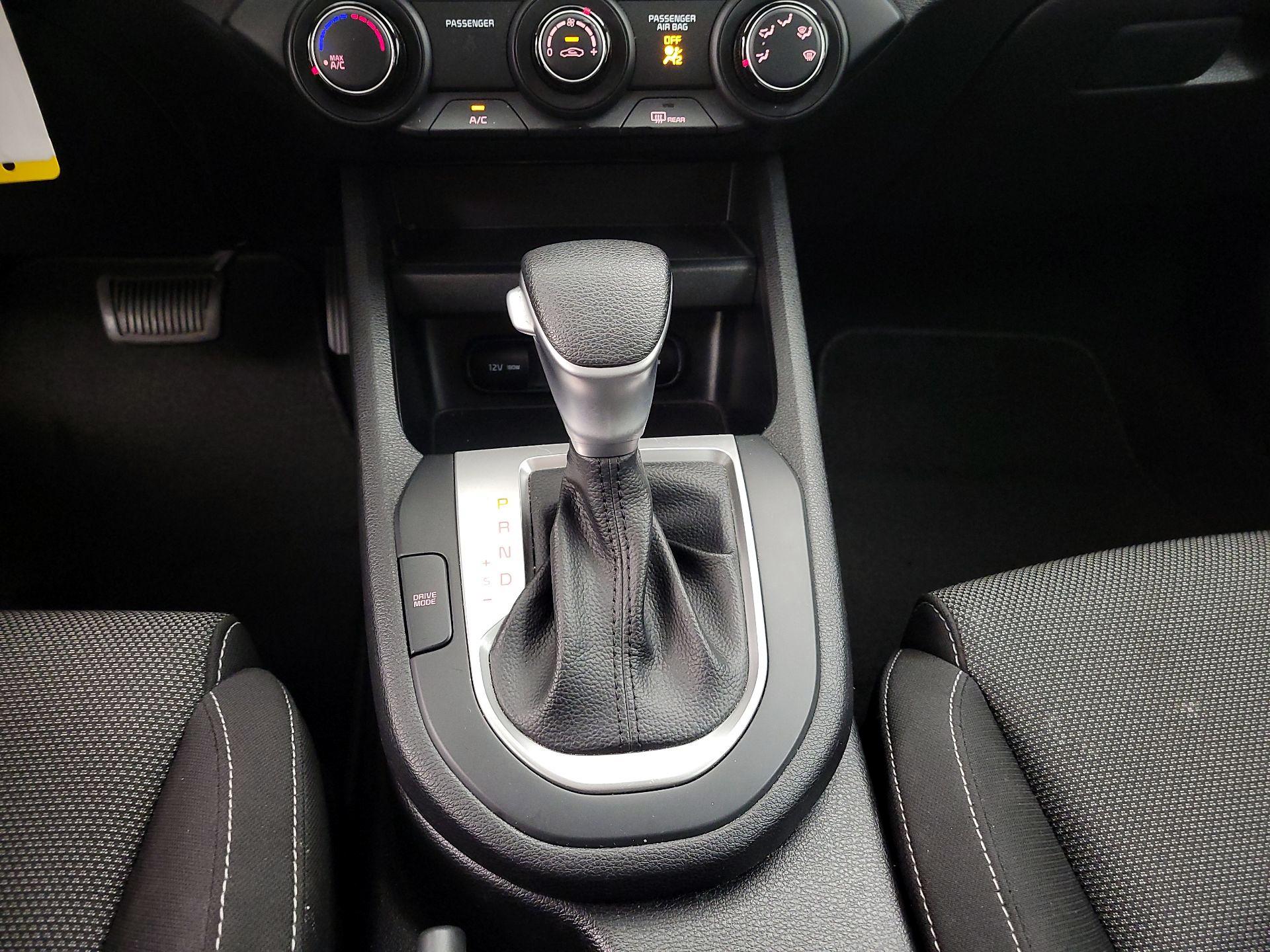 Thumbnail: 2023 Kia Forte - 17