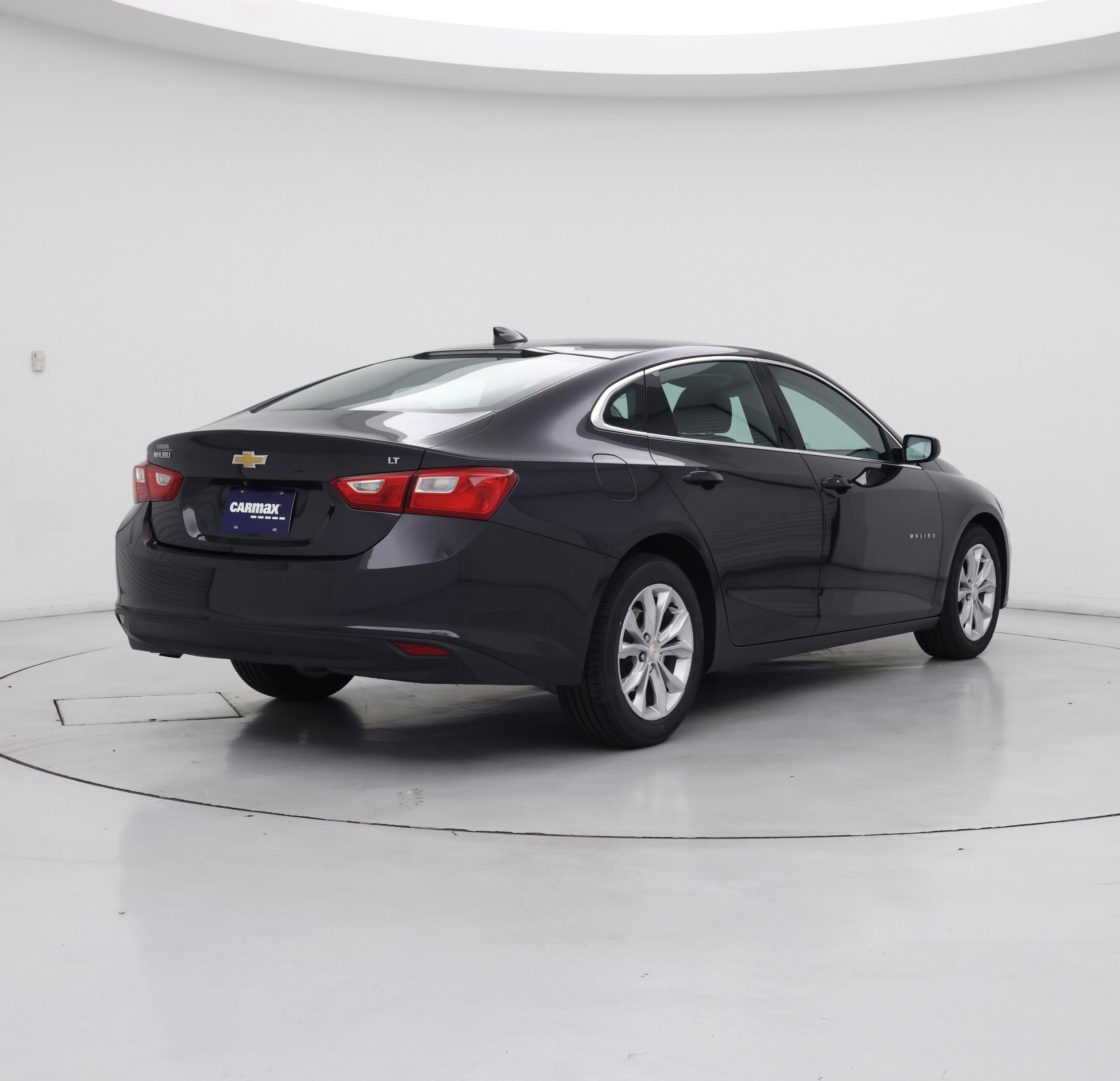 Thumbnail: 2023 Chevrolet Malibu - 8