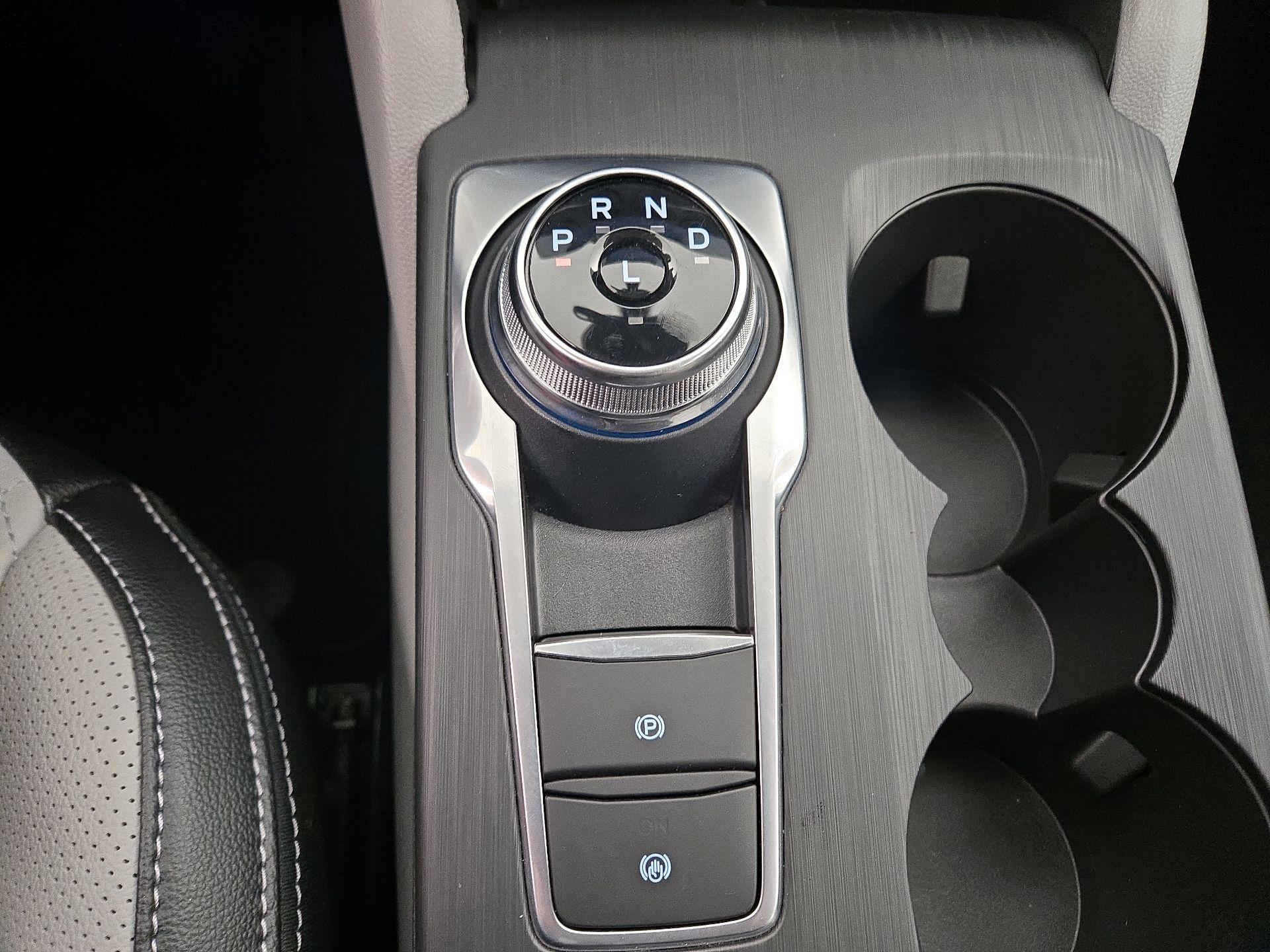 Thumbnail: 2023 Ford Escape - 18