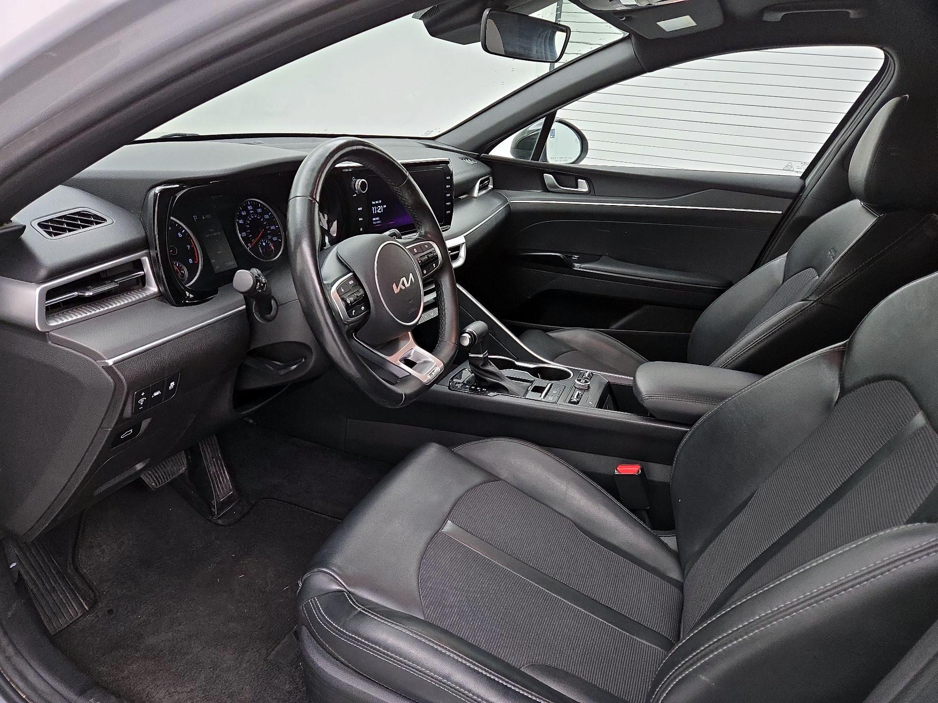 Thumbnail: 2024 Kia K5 - 11