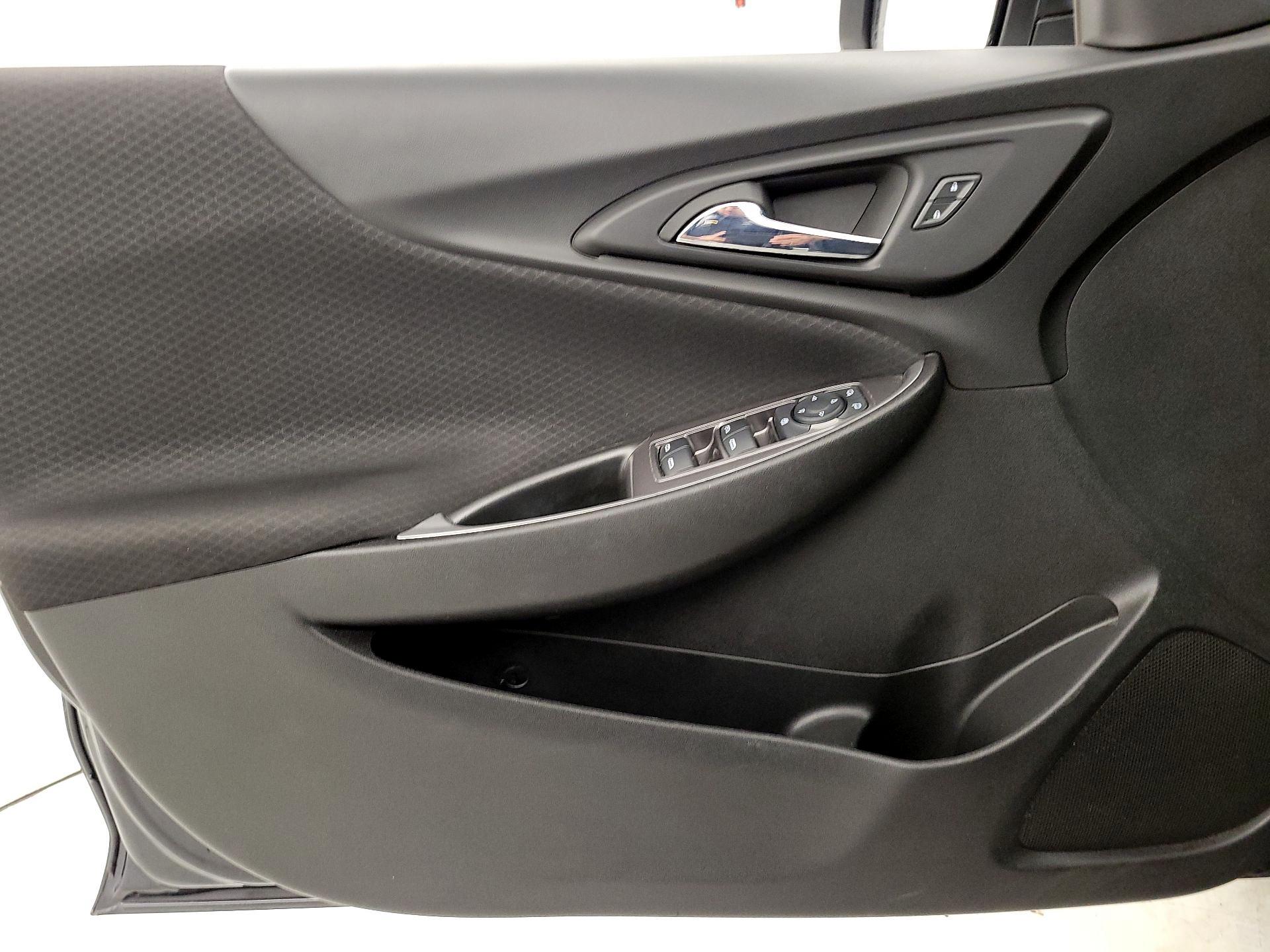 Thumbnail: 2023 Chevrolet Malibu - 12