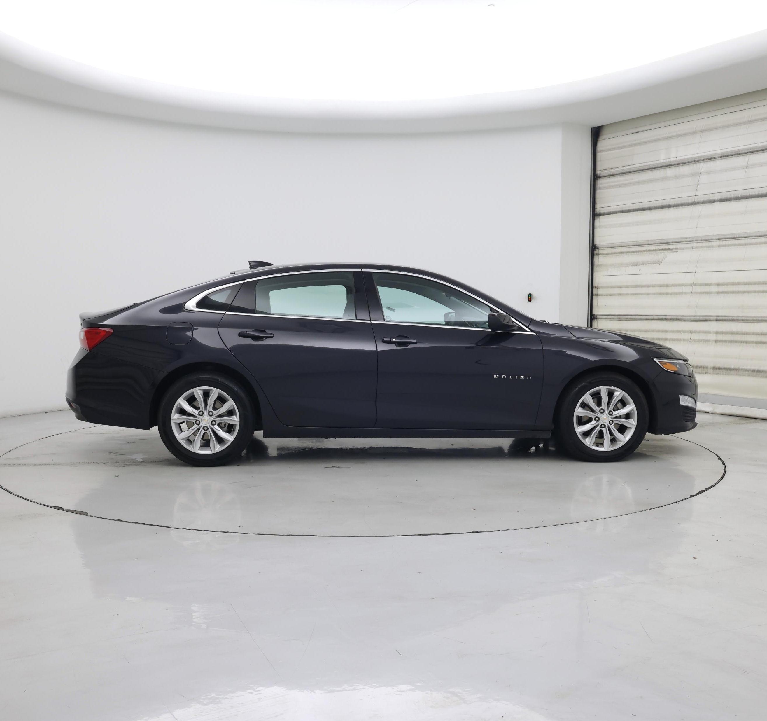 Thumbnail: 2023 Chevrolet Malibu - 7