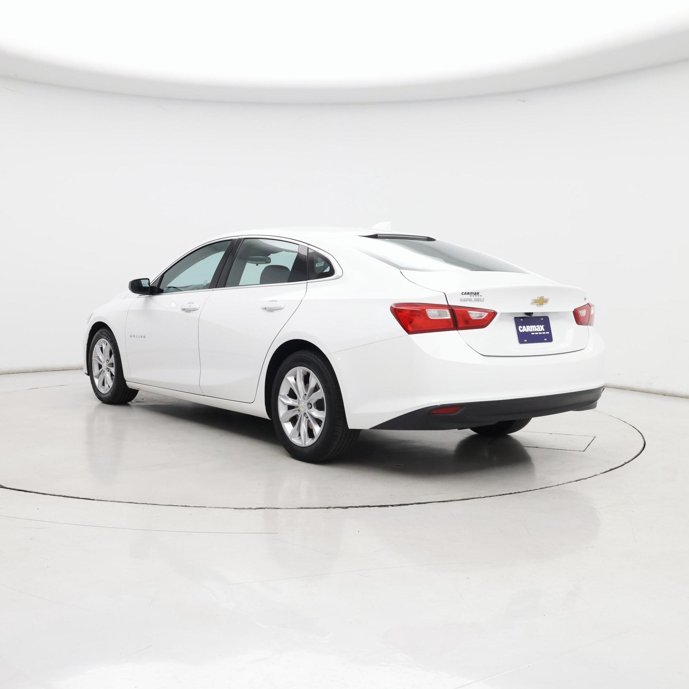 Thumbnail: 2023 Chevrolet Malibu - 2