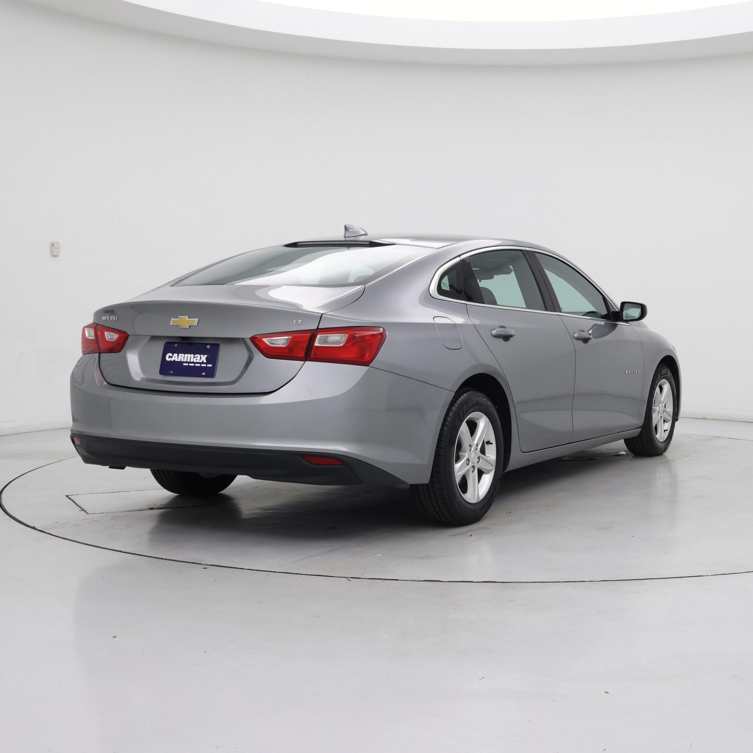 Thumbnail: 2023 Chevrolet Malibu - 8
