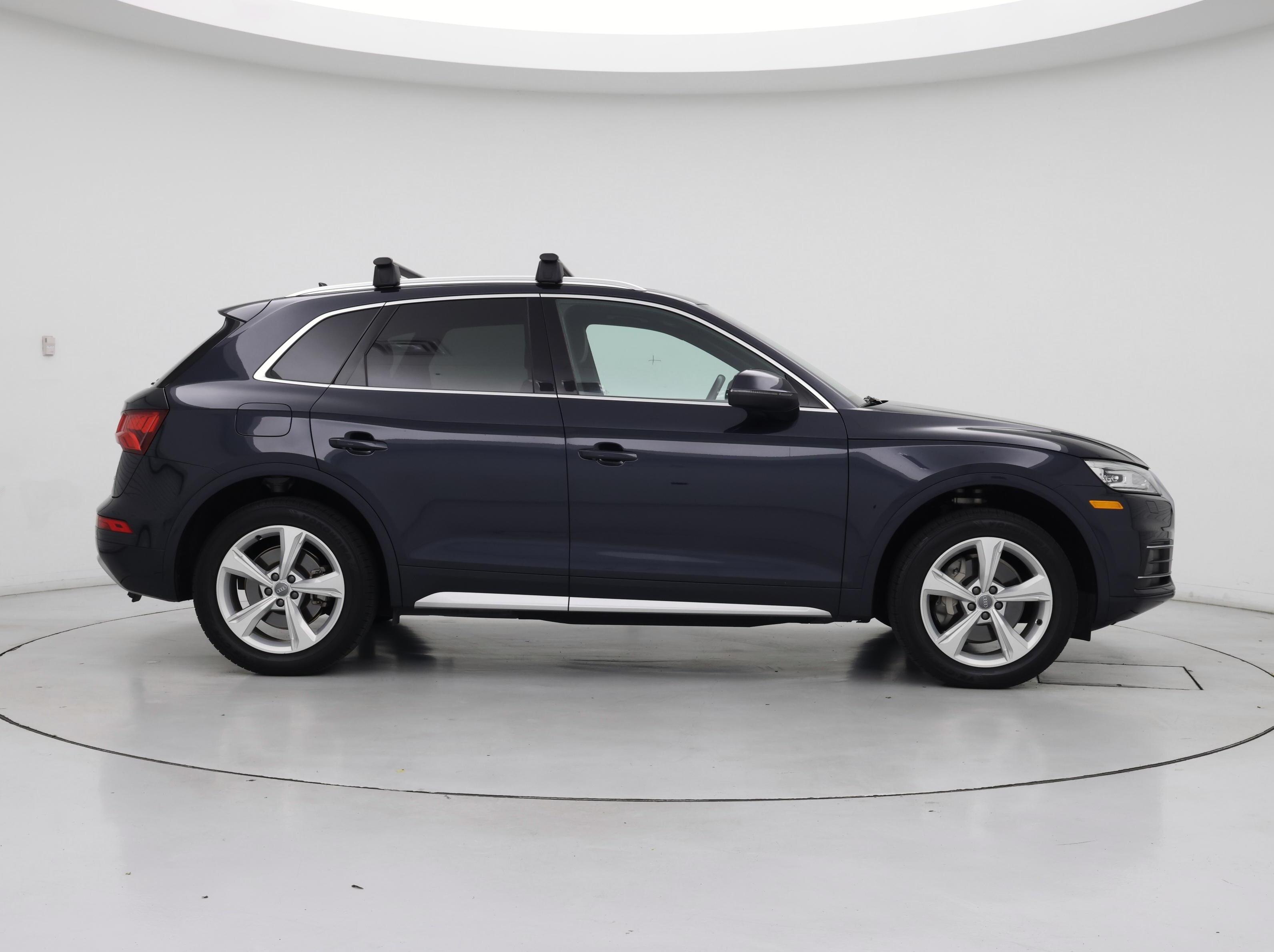 Thumbnail: 2020 Audi Q5 - 7