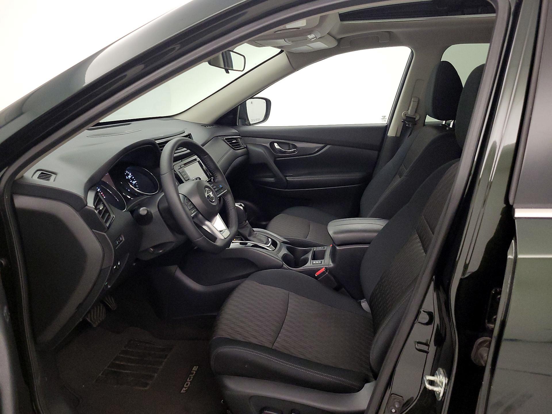 Thumbnail: 2020 Nissan Rogue - 11