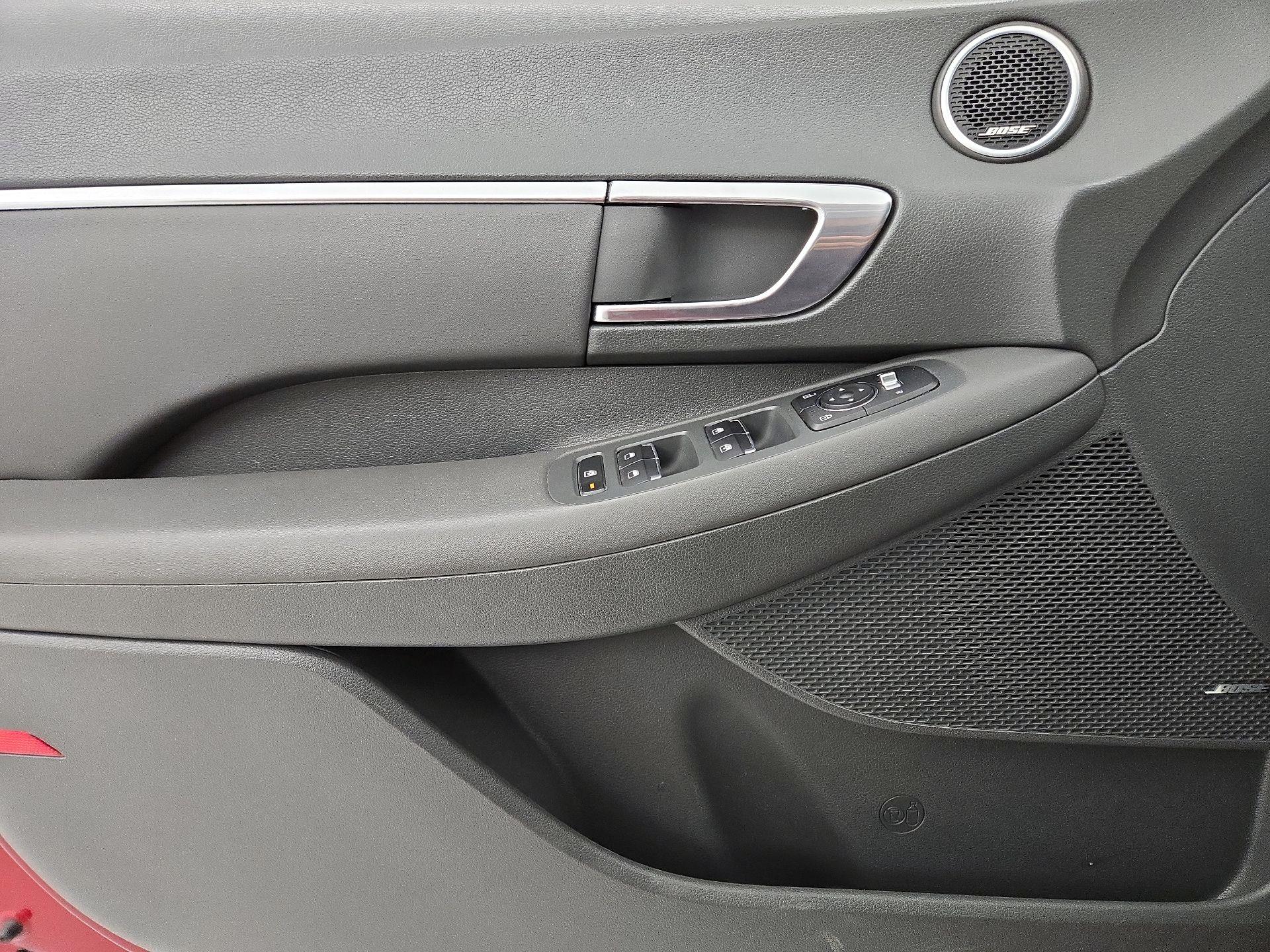 Thumbnail: 2023 Hyundai Sonata - 12