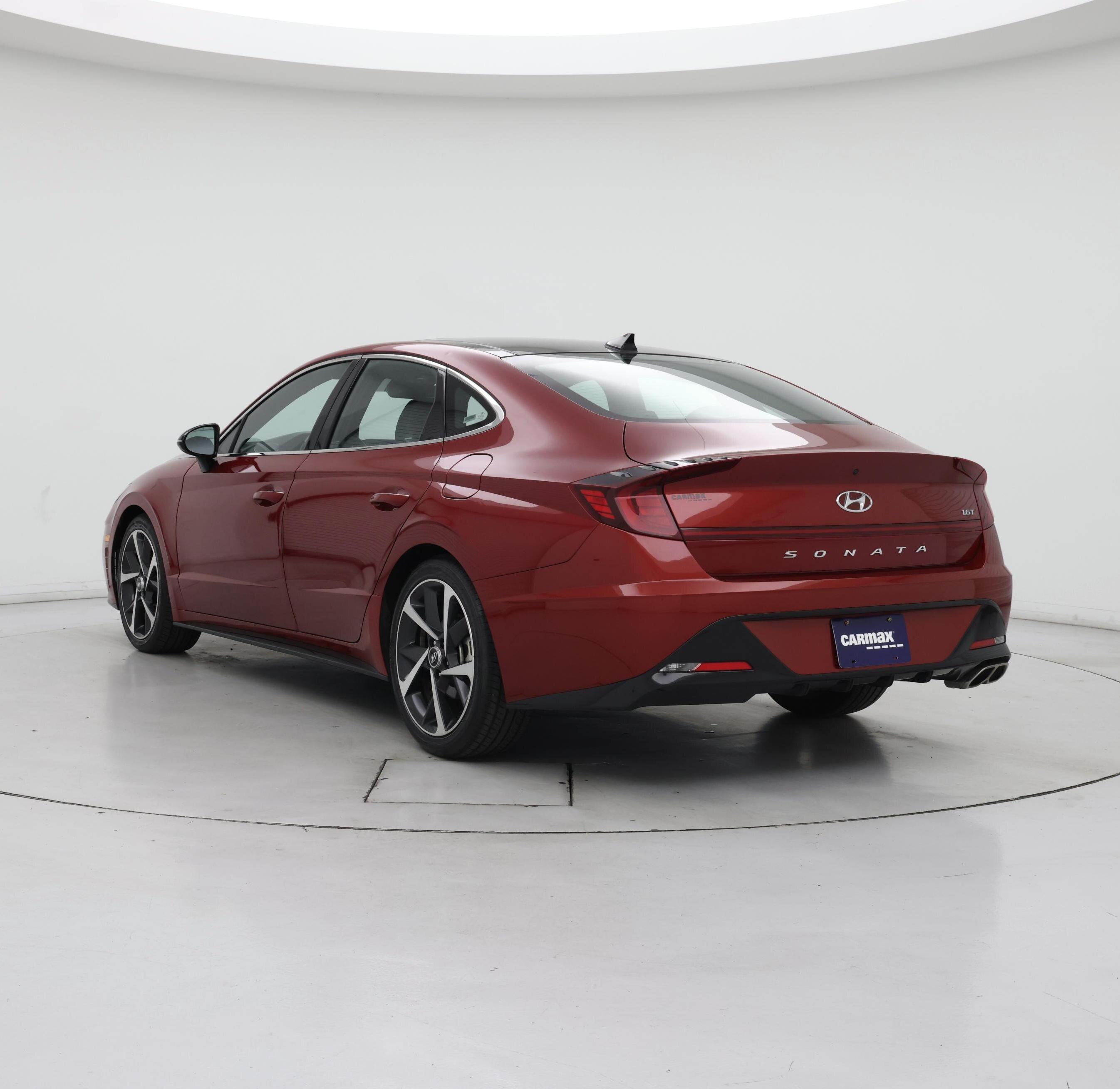 Thumbnail: 2023 Hyundai Sonata - 2