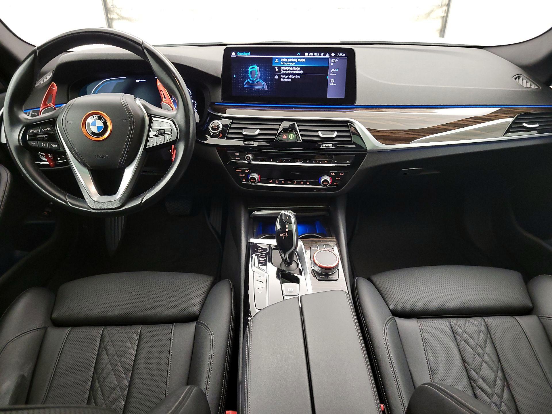 Thumbnail: 2021 BMW 5 Series - 9