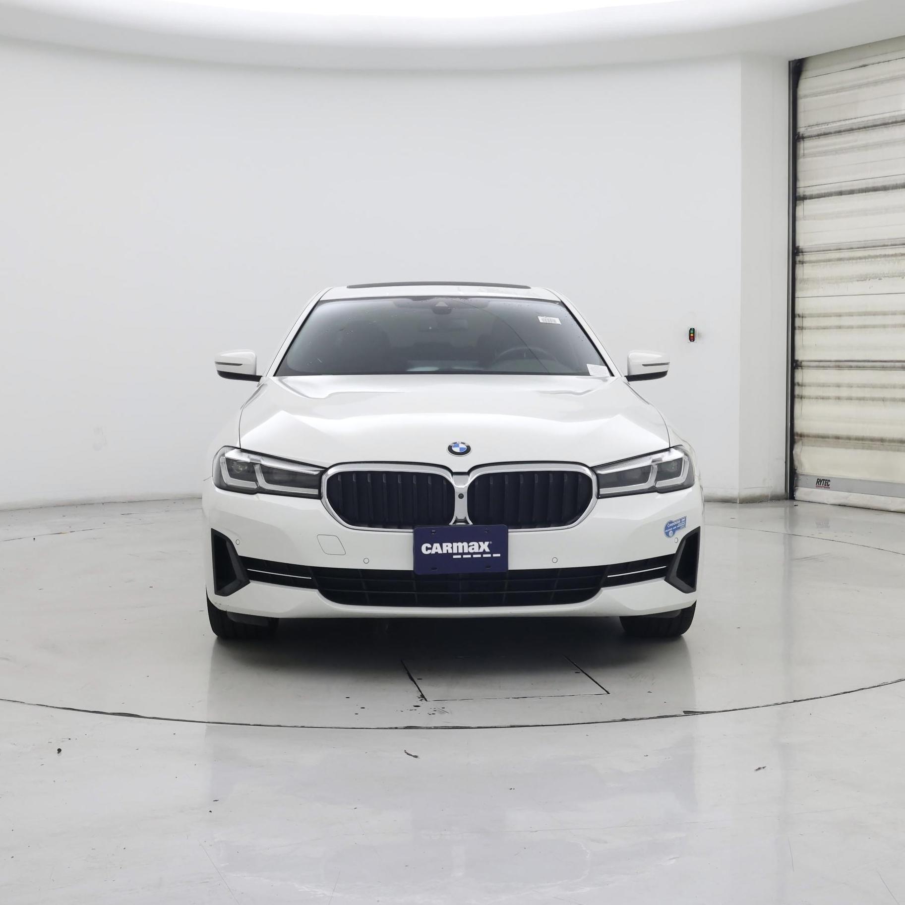Thumbnail: 2021 BMW 5 Series - 5
