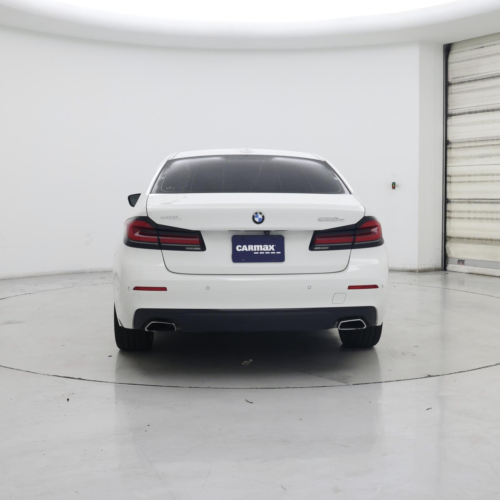 Thumbnail: 2021 BMW 5 Series - 6