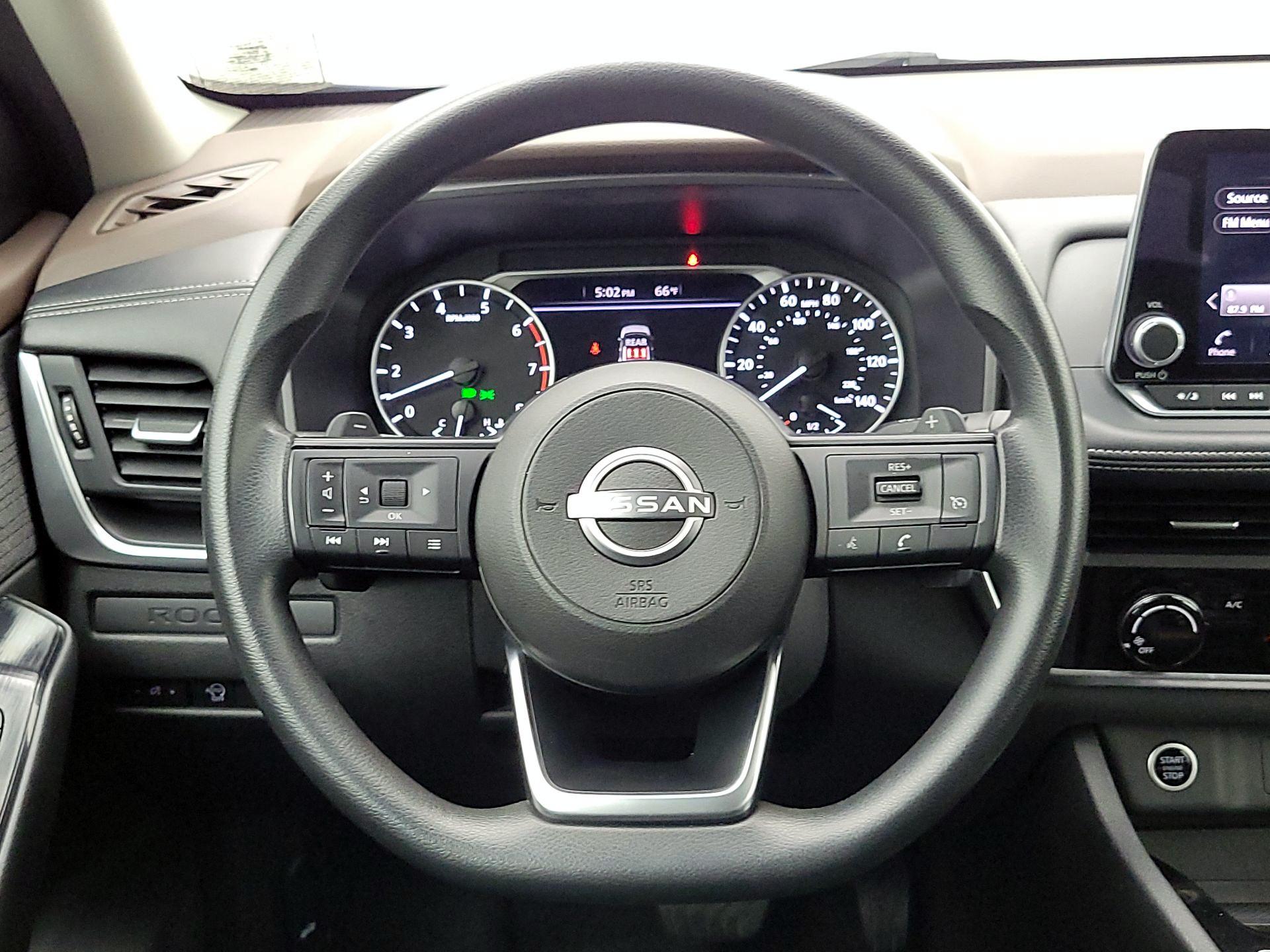 Thumbnail: 2023 Nissan Rogue - 10