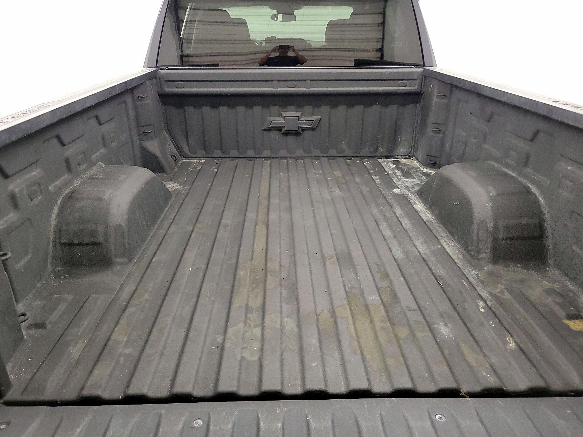 Thumbnail: 2023 Chevrolet Silverado 1500 - 19