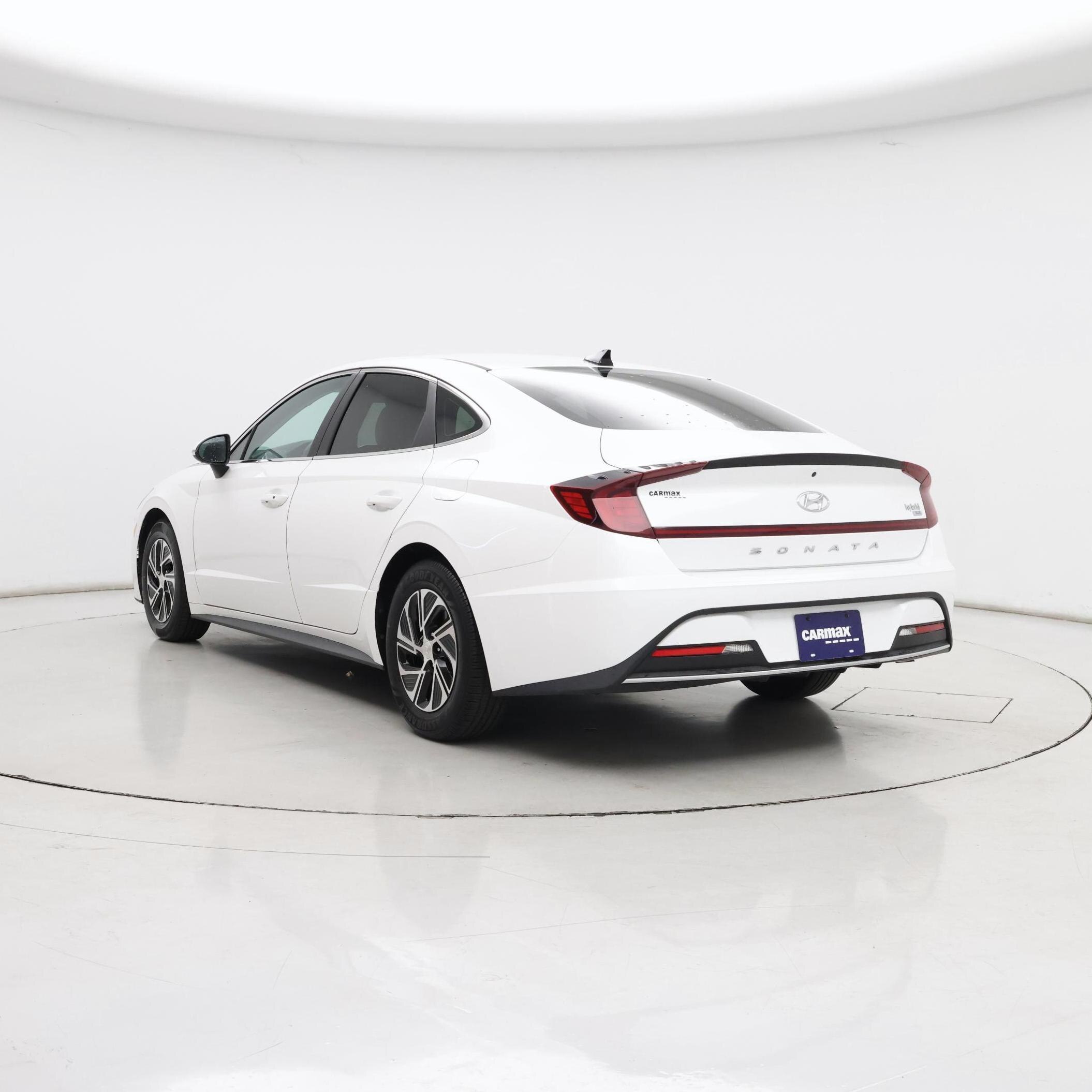 Thumbnail: 2021 Hyundai Sonata - 2