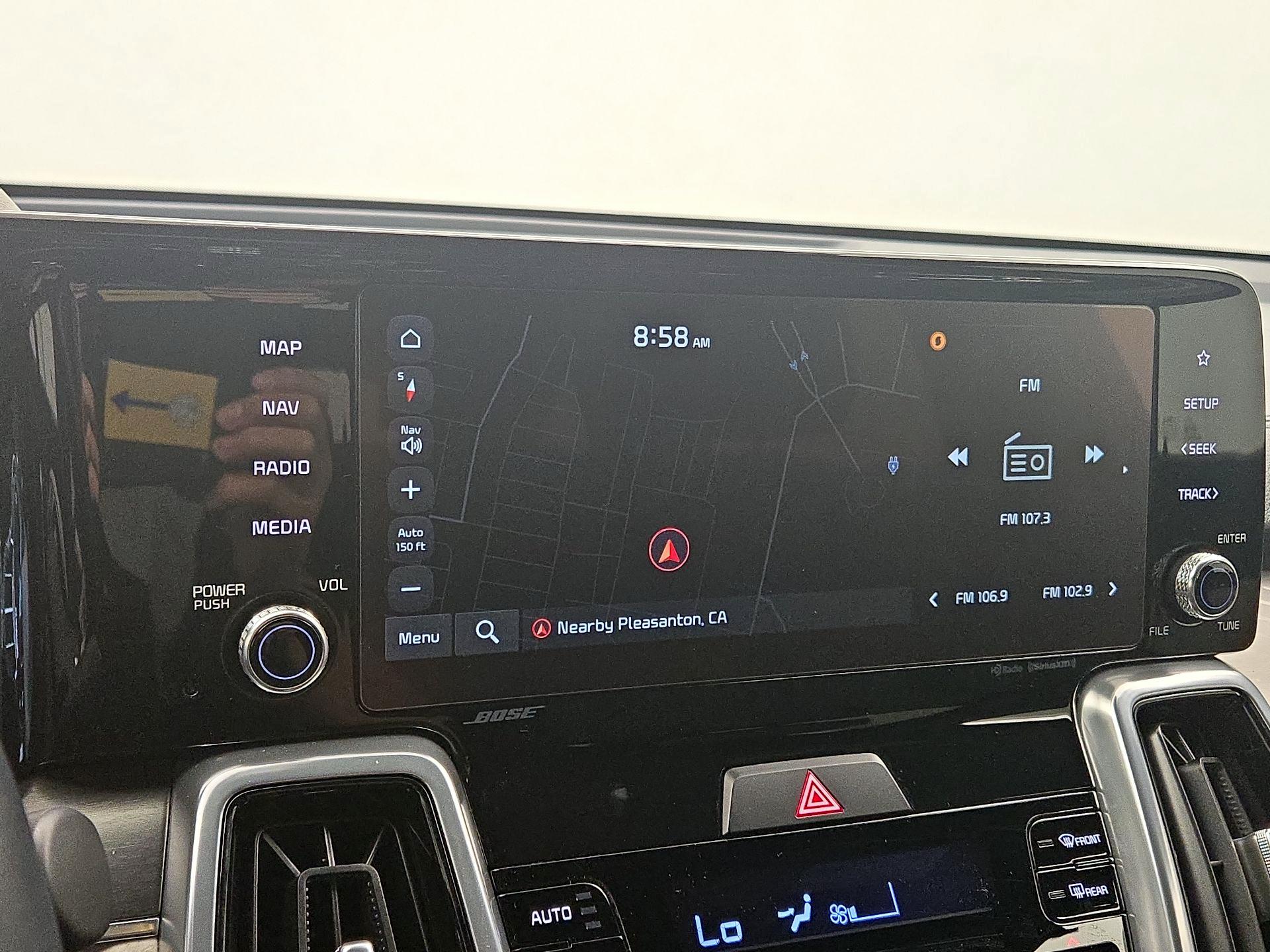 Thumbnail: 2023 Kia Sorento - 14