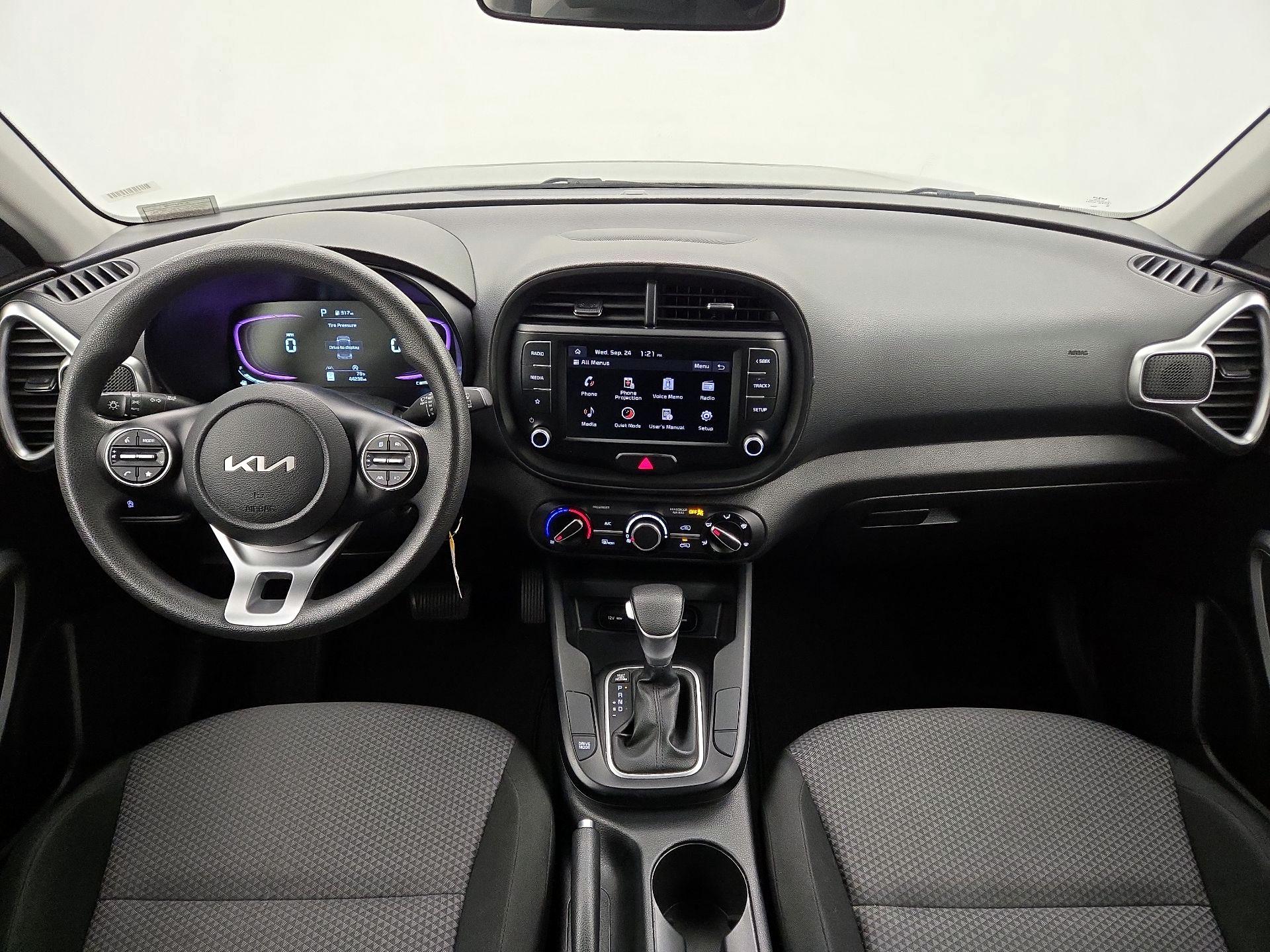 Thumbnail: 2023 Kia Soul - 9