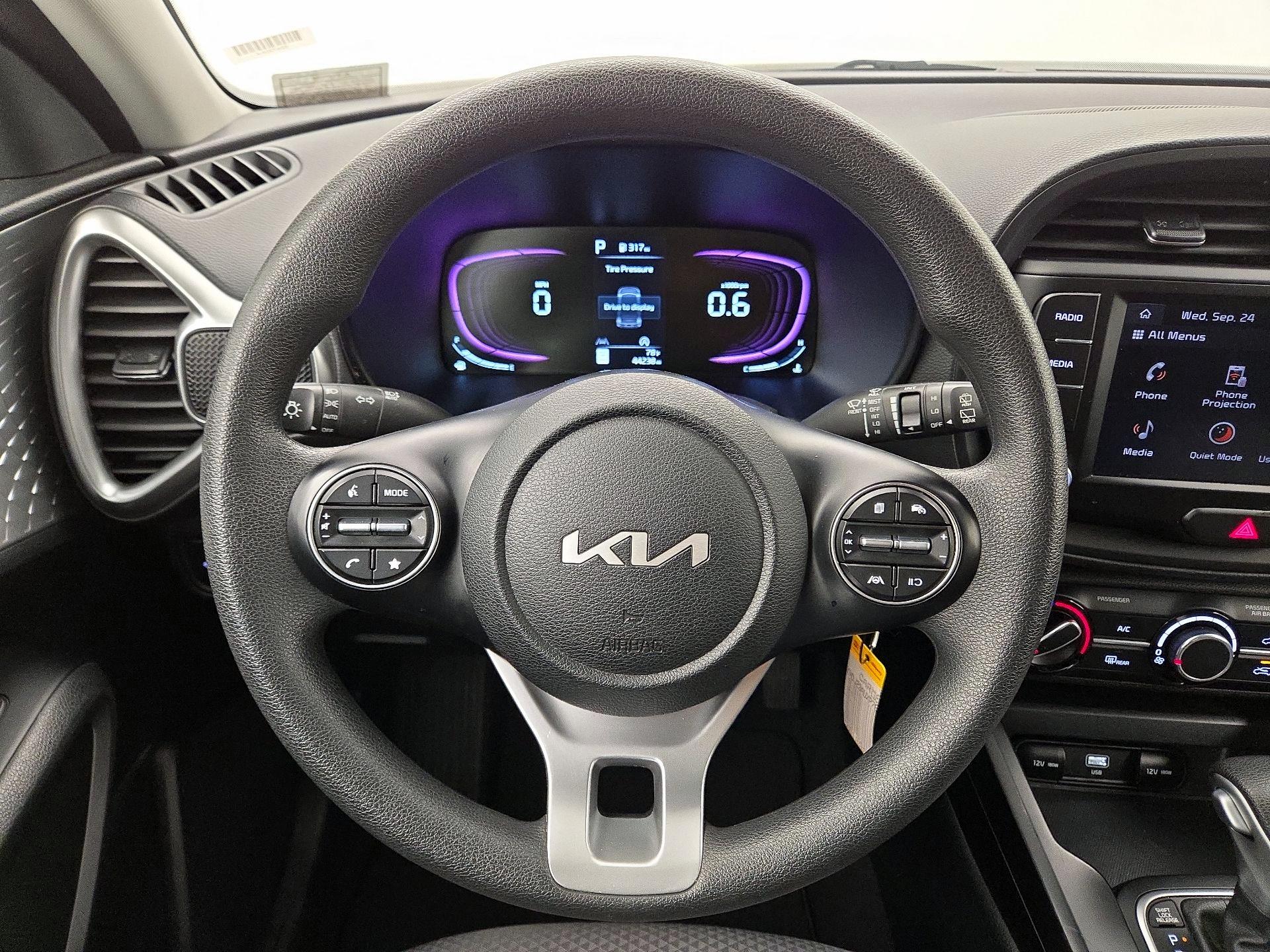 Thumbnail: 2023 Kia Soul - 10