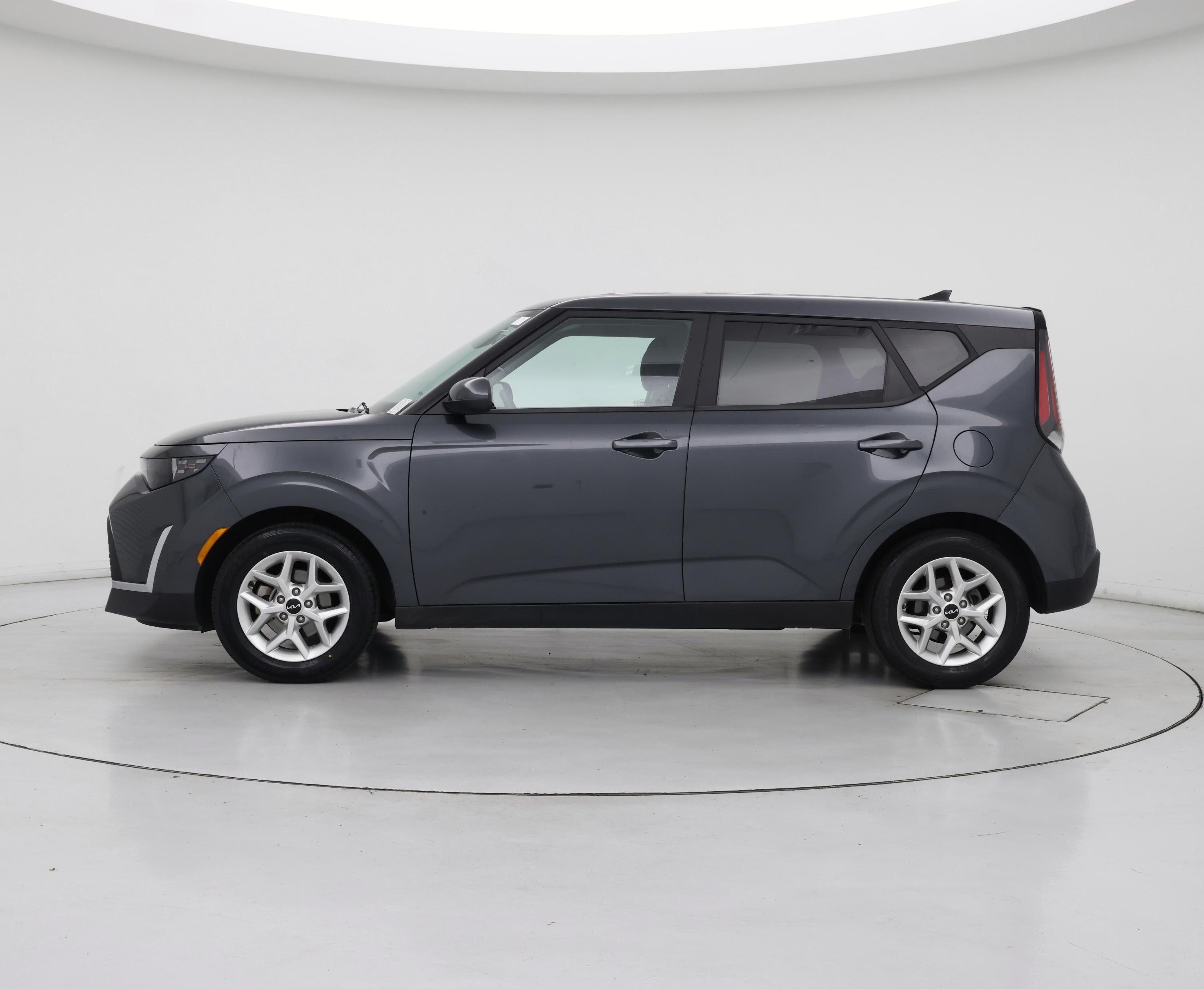 Thumbnail: 2023 Kia Soul - 3