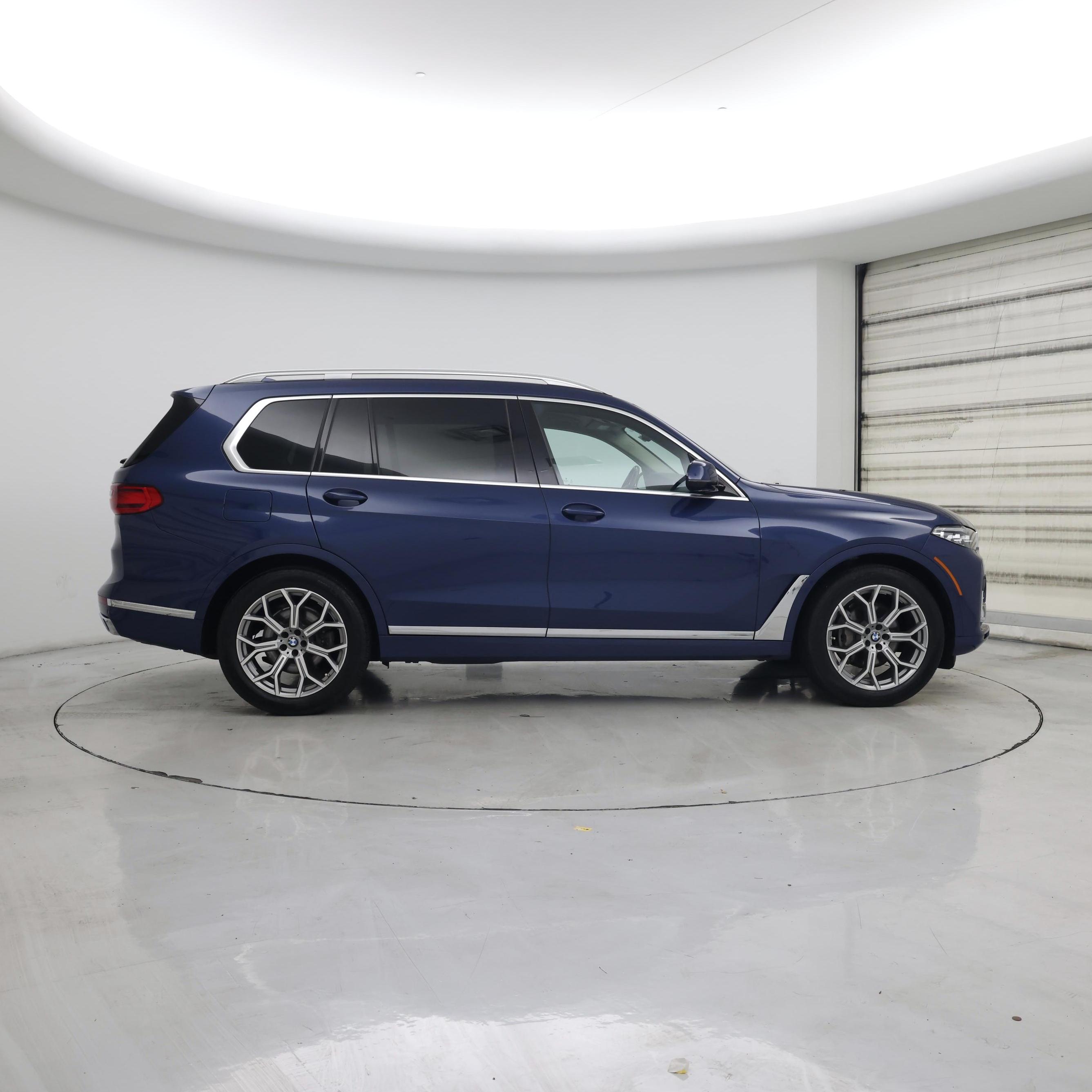 Thumbnail: 2020 BMW X7 - 7