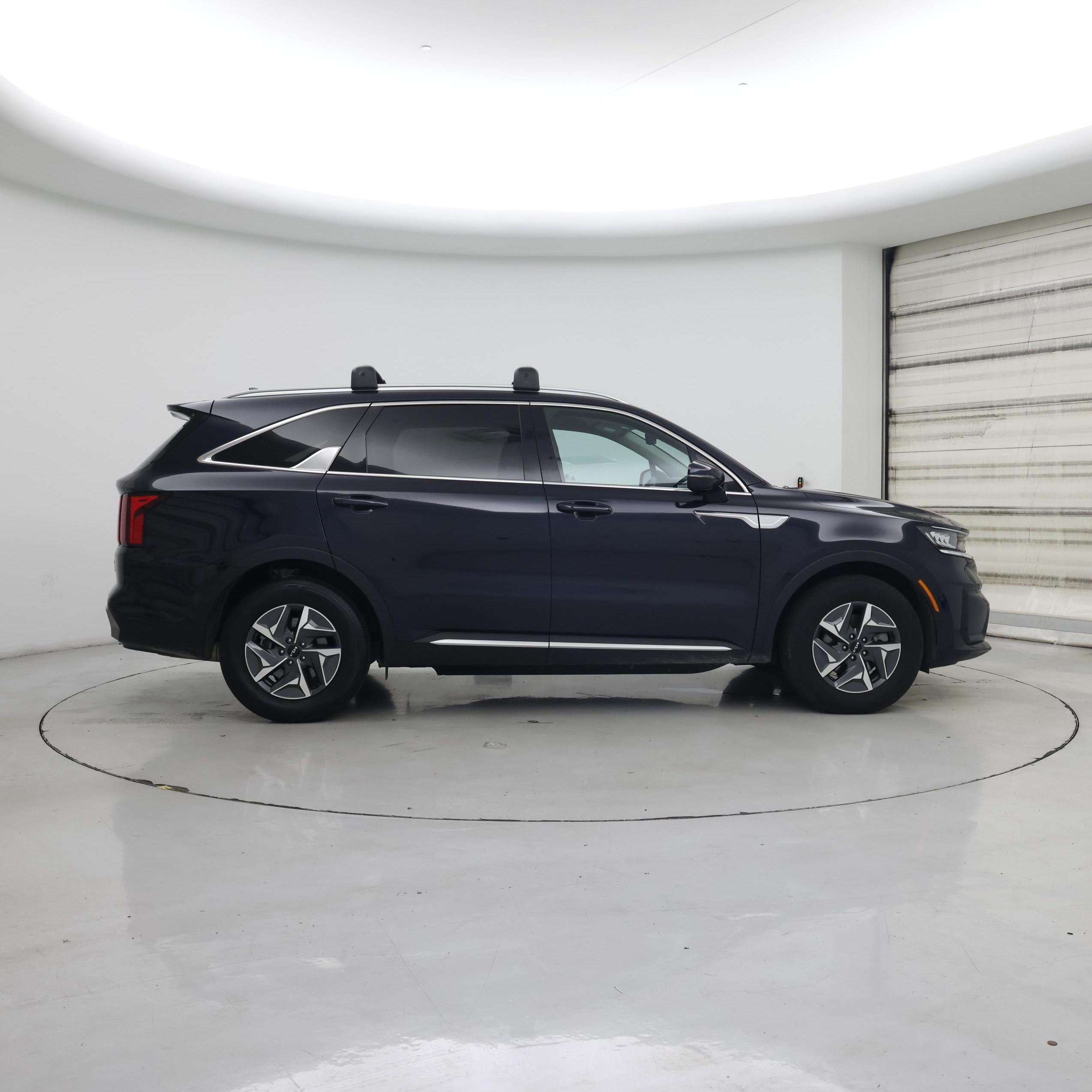 Thumbnail: 2023 Kia Sorento - 7