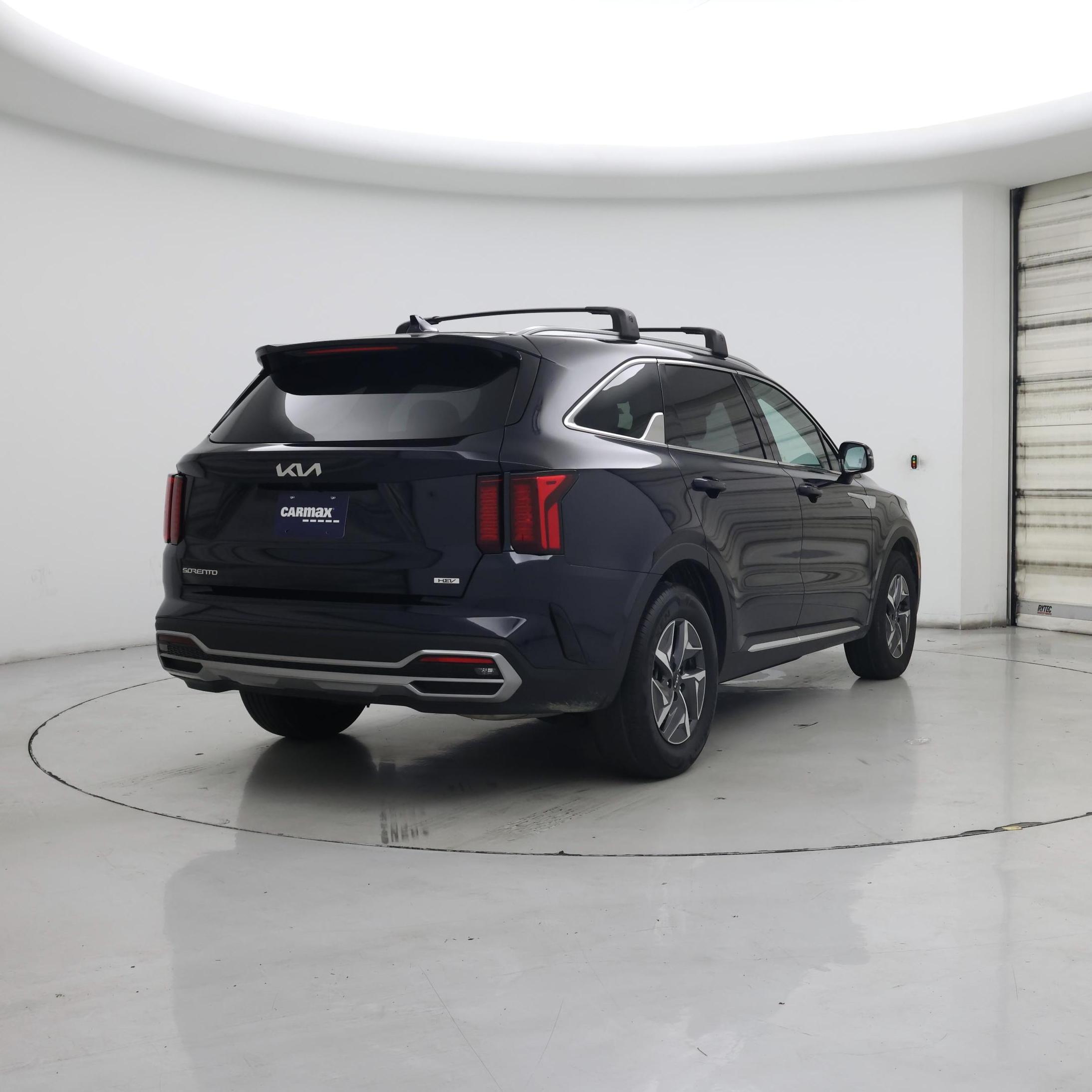 Thumbnail: 2023 Kia Sorento - 8