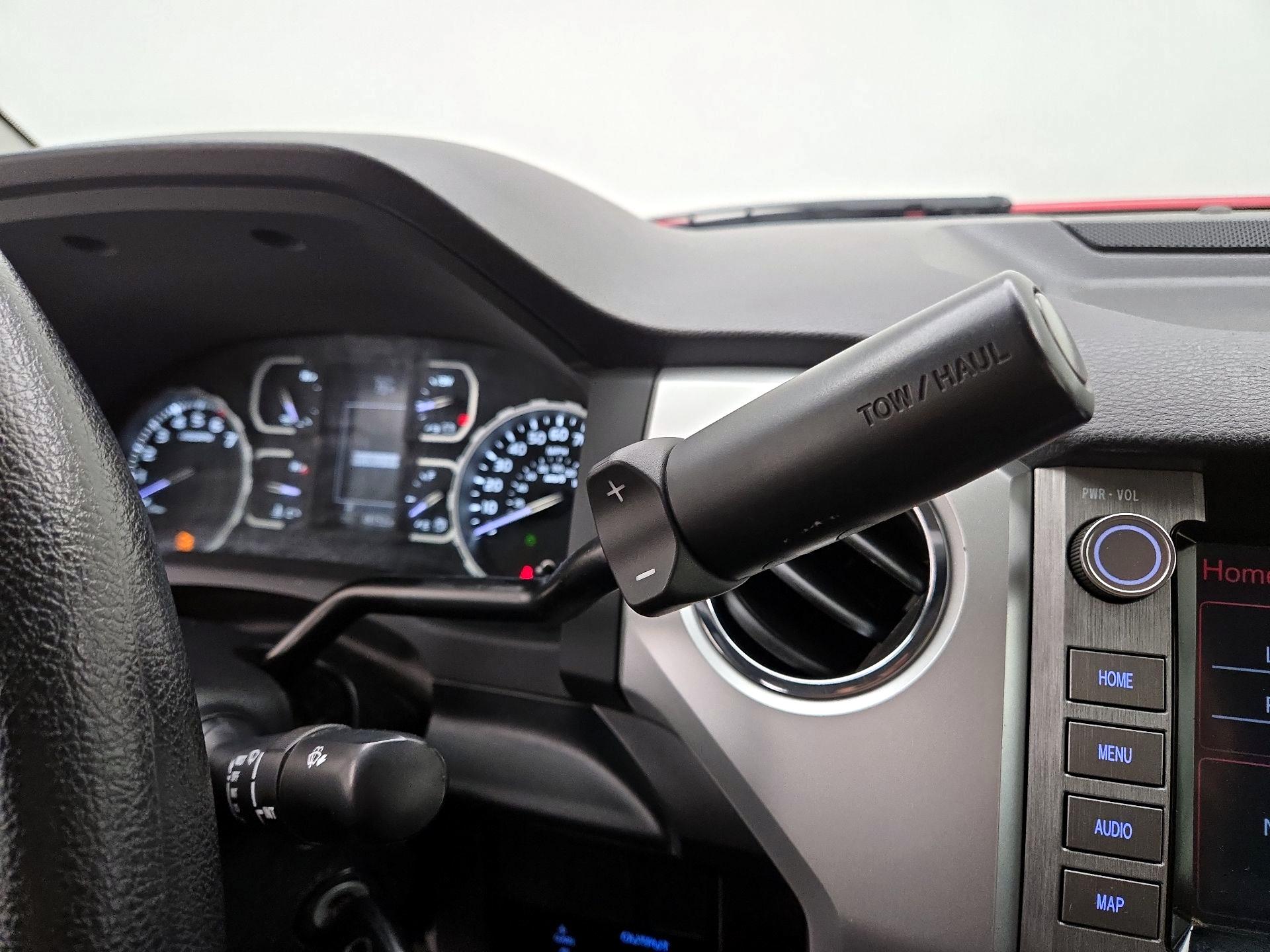 Thumbnail: 2021 Toyota Tundra - 17