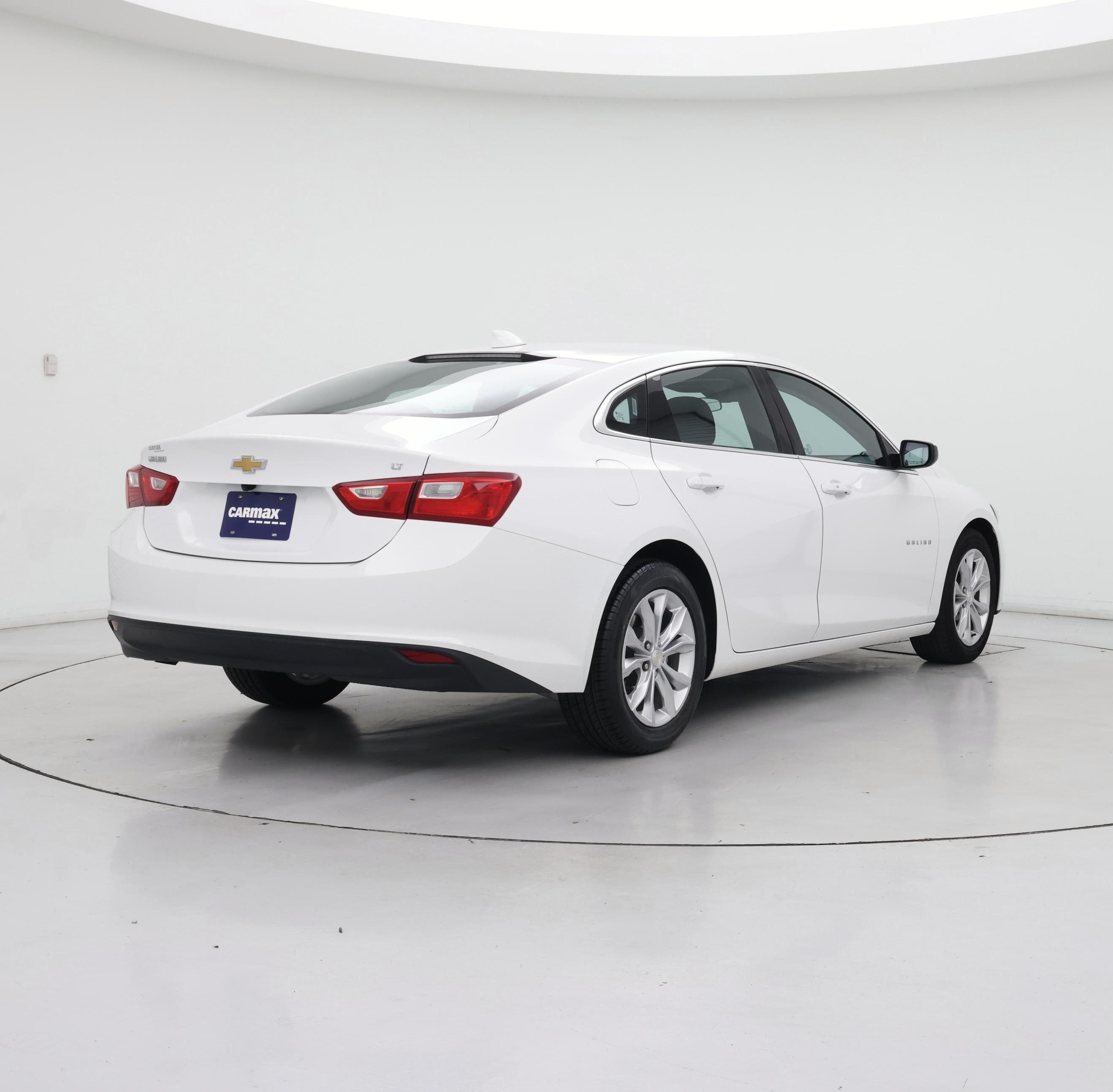 Thumbnail: 2023 Chevrolet Malibu - 8