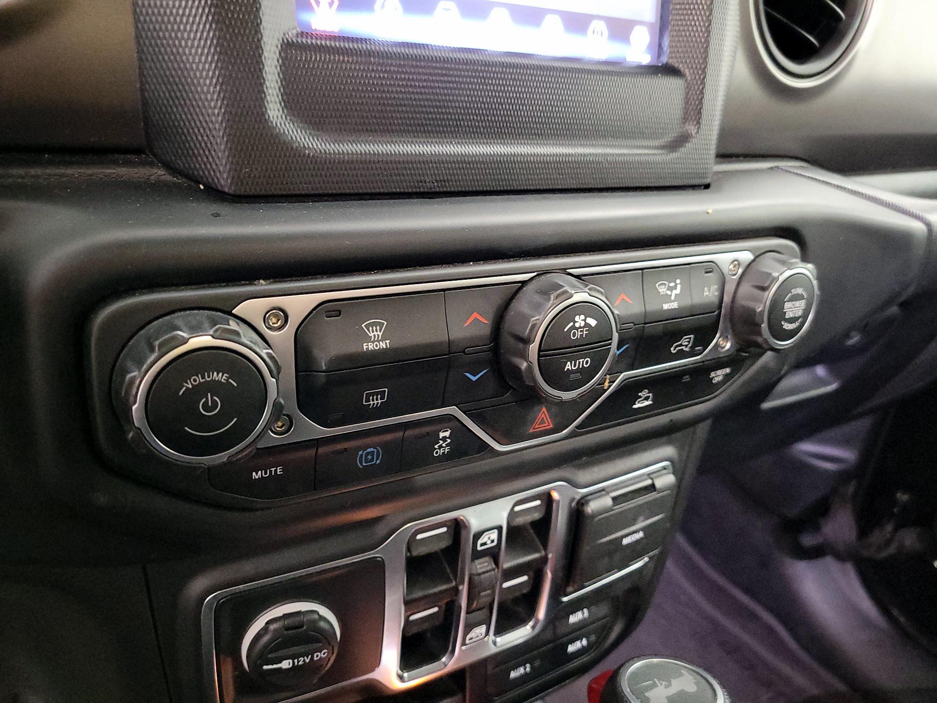 Thumbnail: 2023 Jeep Wrangler - 16