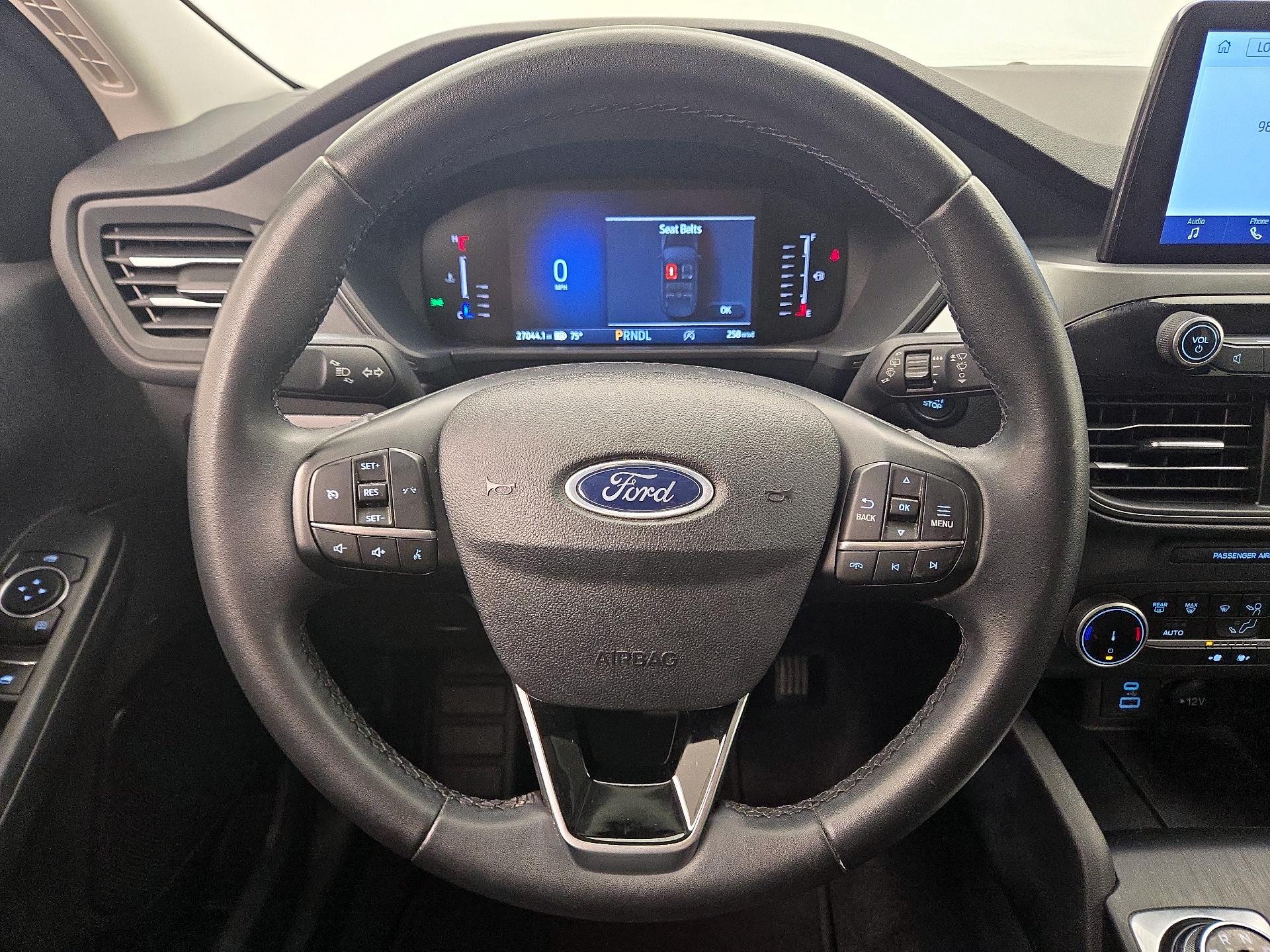 Thumbnail: 2023 Ford Escape - 10