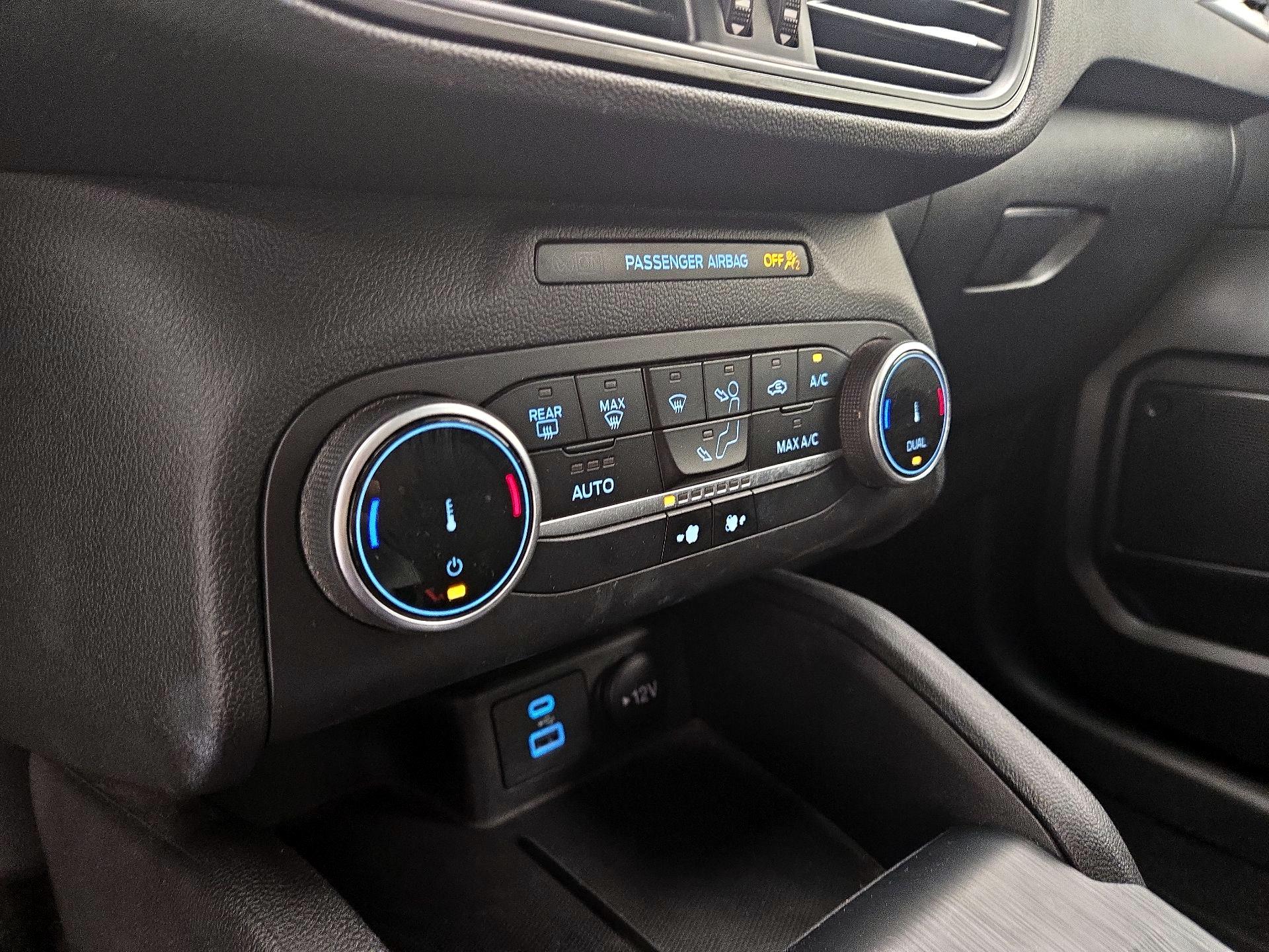 Thumbnail: 2023 Ford Escape - 16