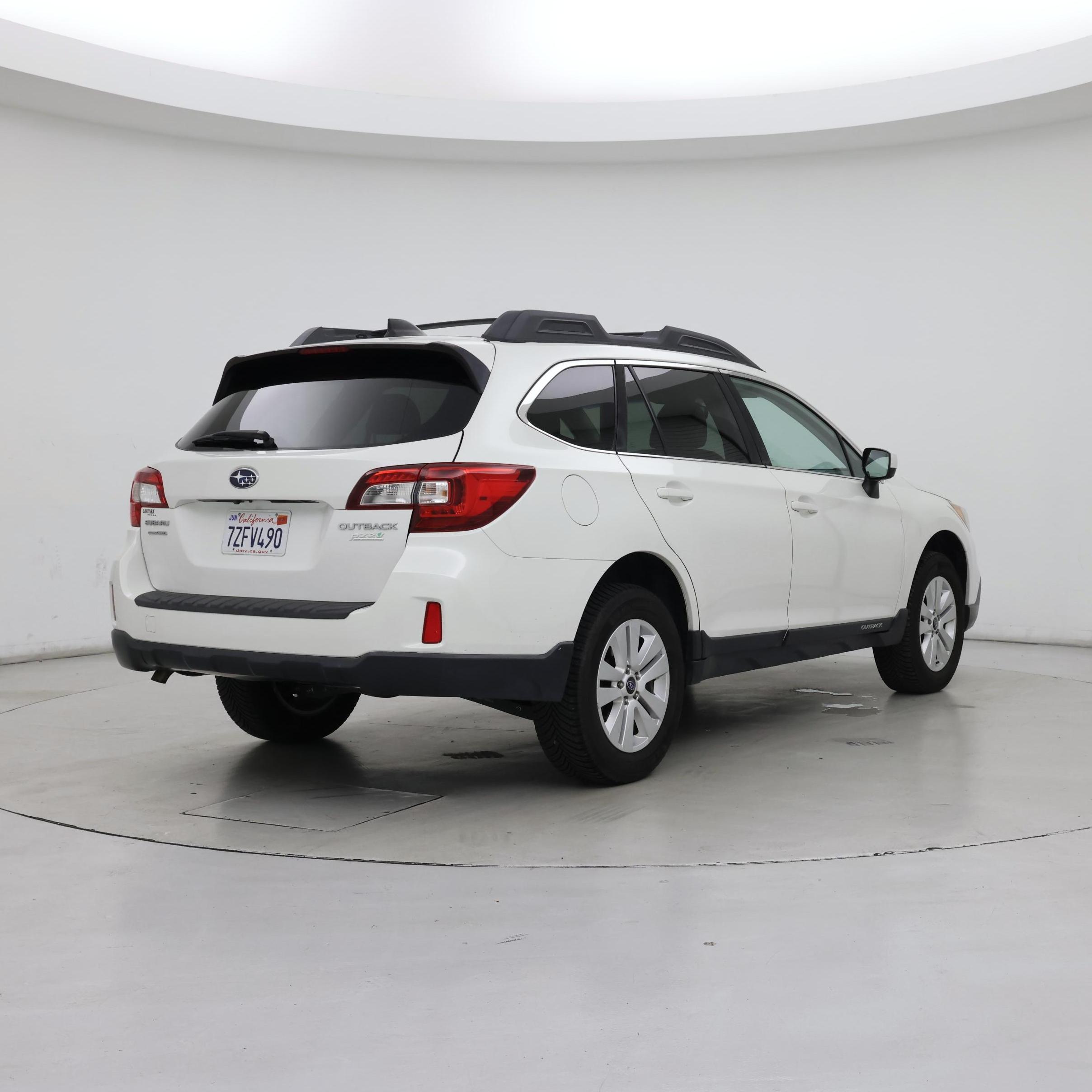 Thumbnail: 2017 Subaru Outback - 8