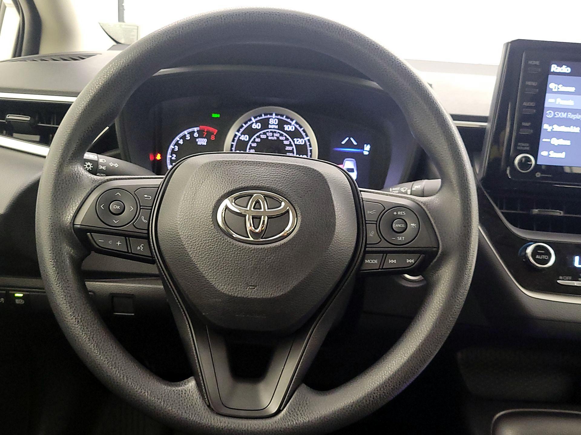 Thumbnail: 2022 Toyota Corolla - 10