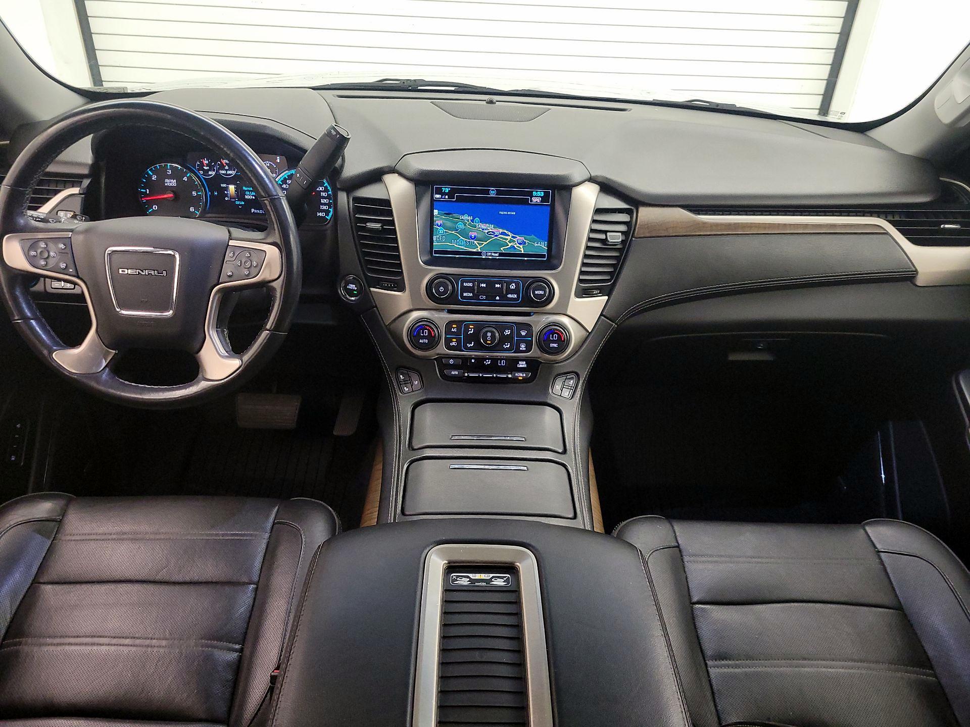 Thumbnail: 2018 GMC Yukon XL - 9