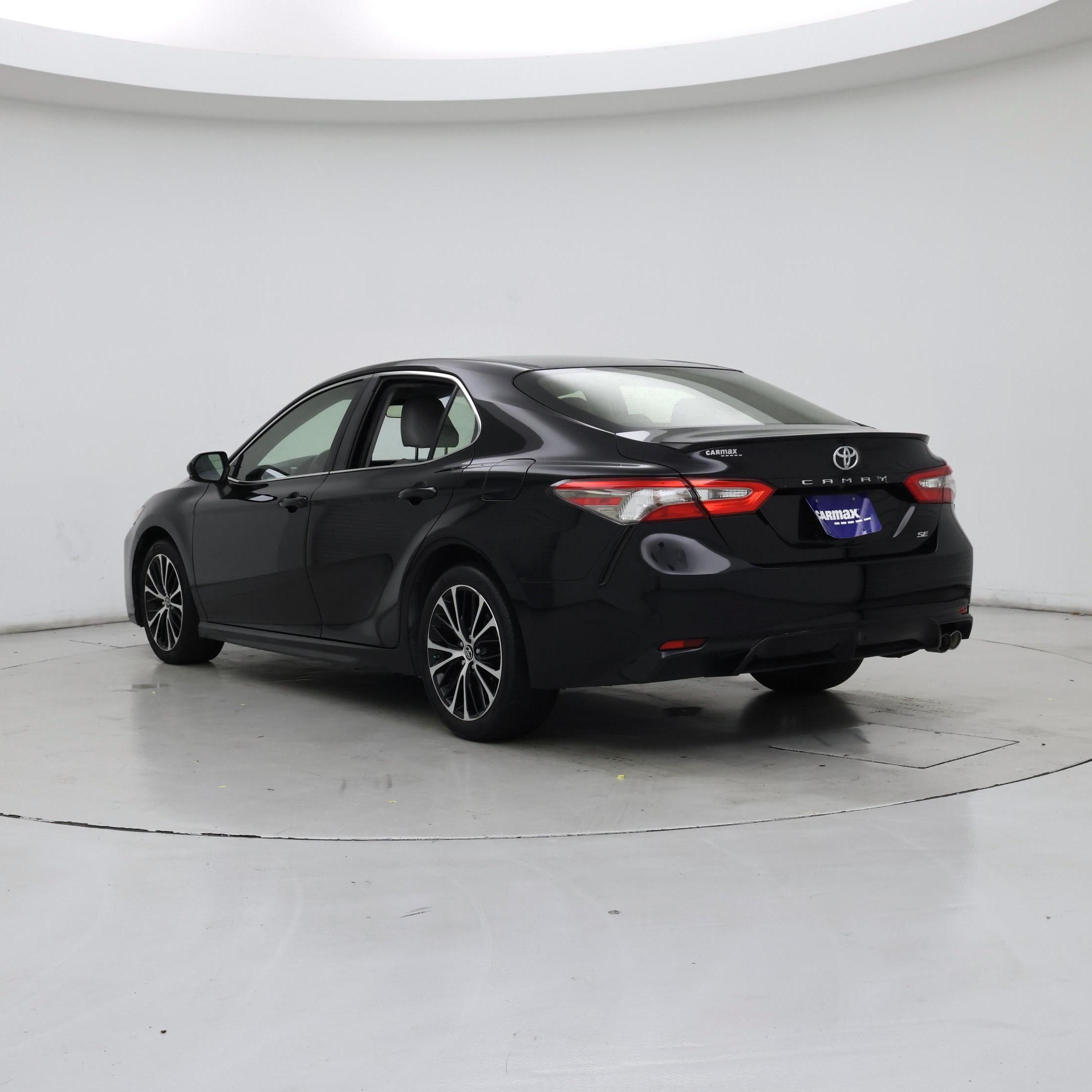 Thumbnail: 2018 Toyota Camry - 2