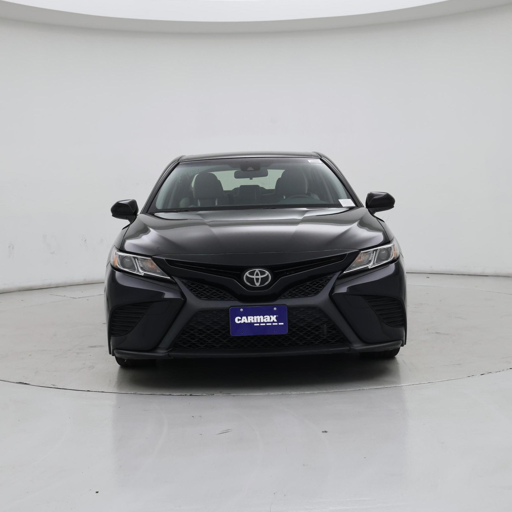 Thumbnail: 2018 Toyota Camry - 5