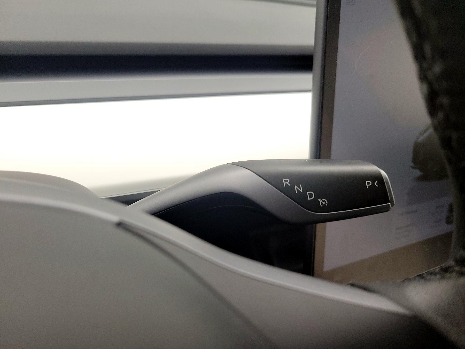 Thumbnail: 2023 Tesla Model 3 - 17