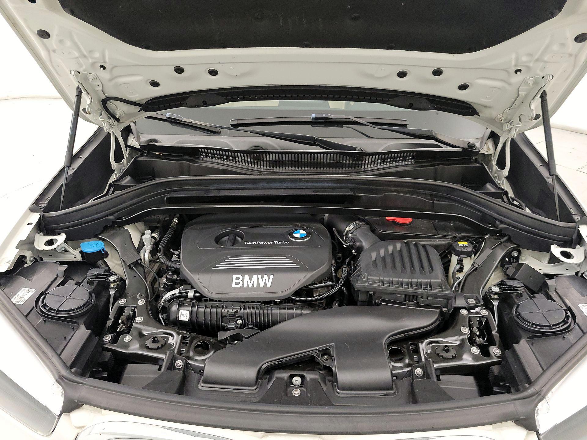 Thumbnail: 2017 BMW X1 - 20