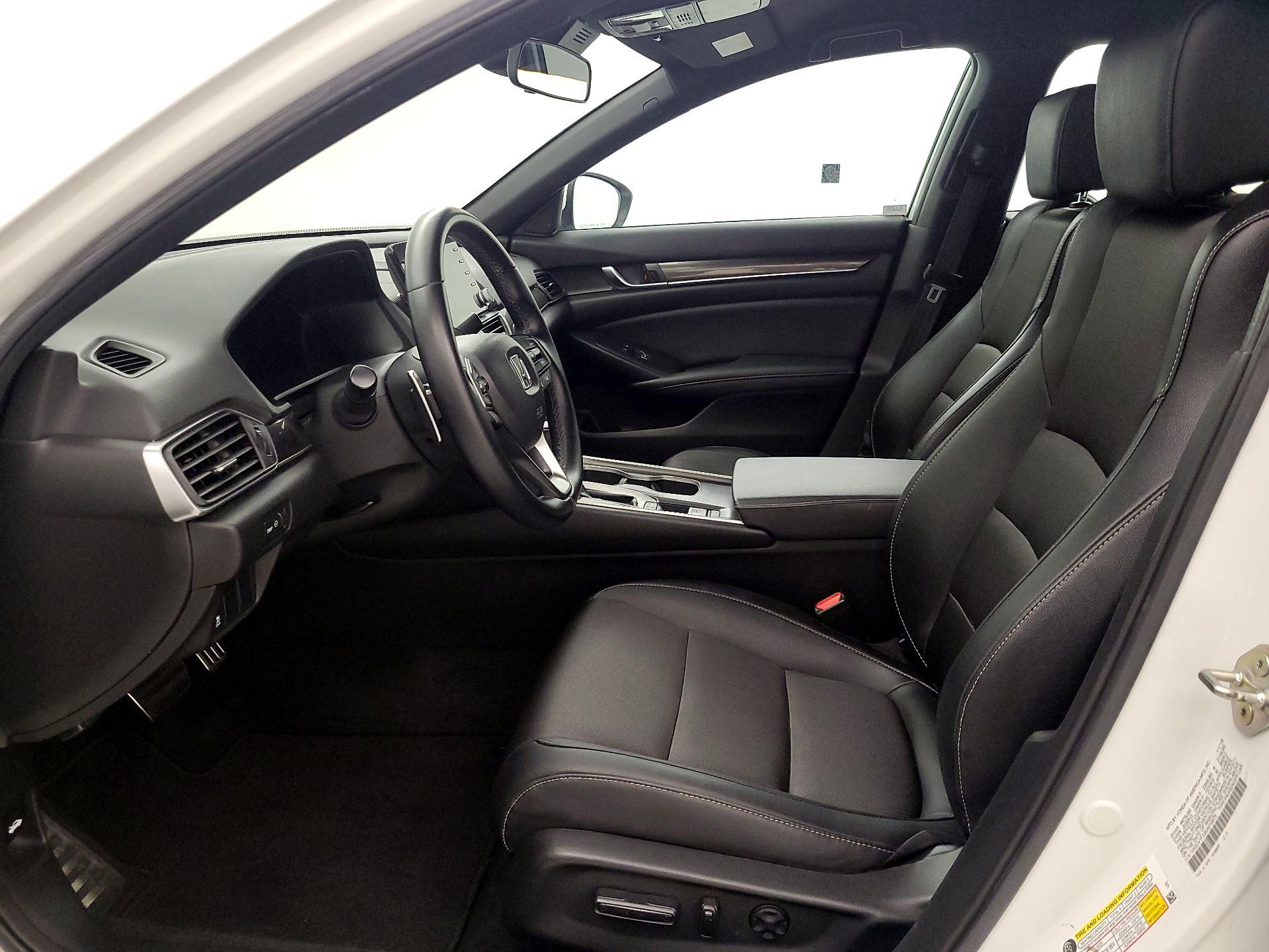 Thumbnail: 2019 Honda Accord - 11