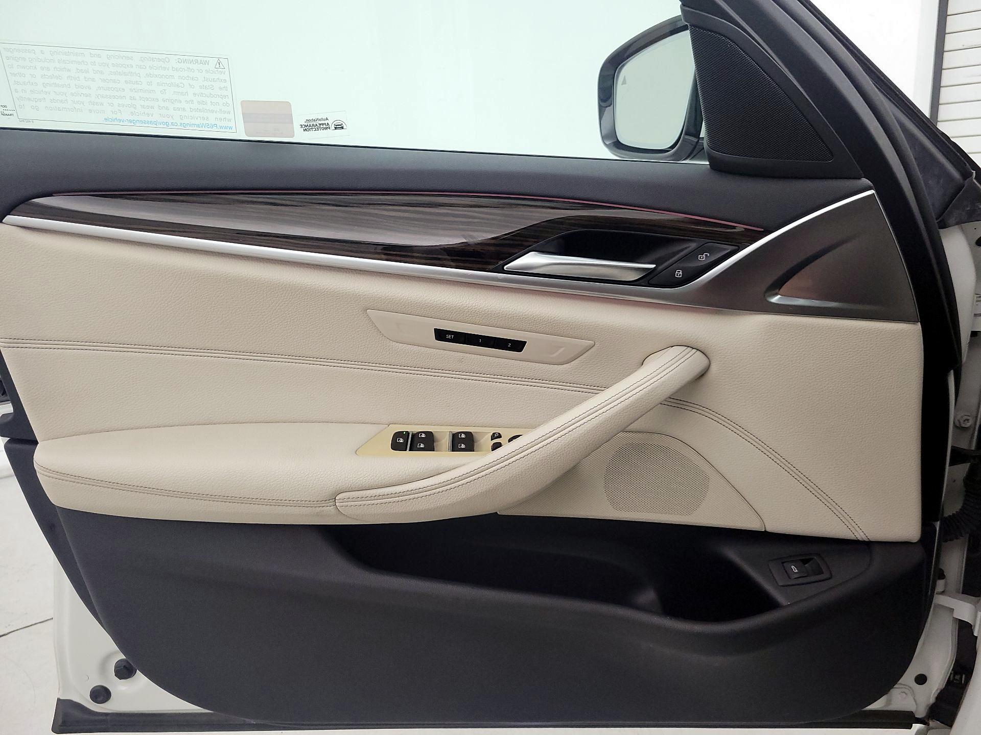 Thumbnail: 2019 BMW 5 Series - 10