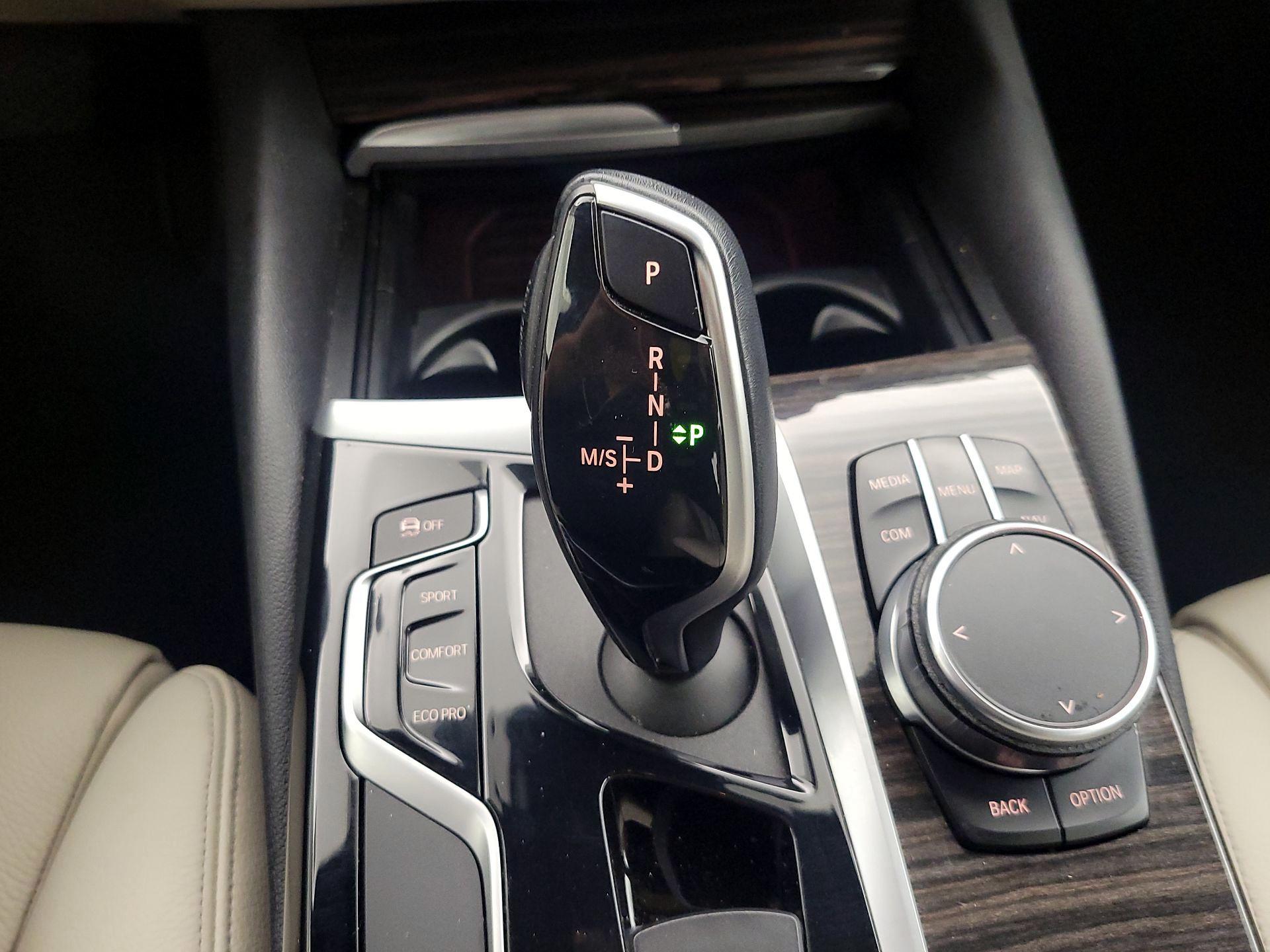 Thumbnail: 2019 BMW 5 Series - 16