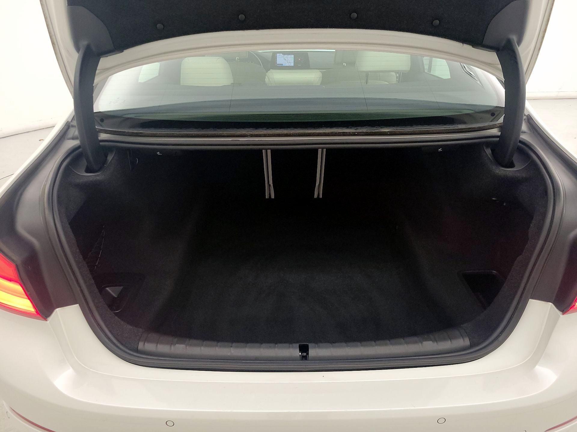 Thumbnail: 2019 BMW 5 Series - 20