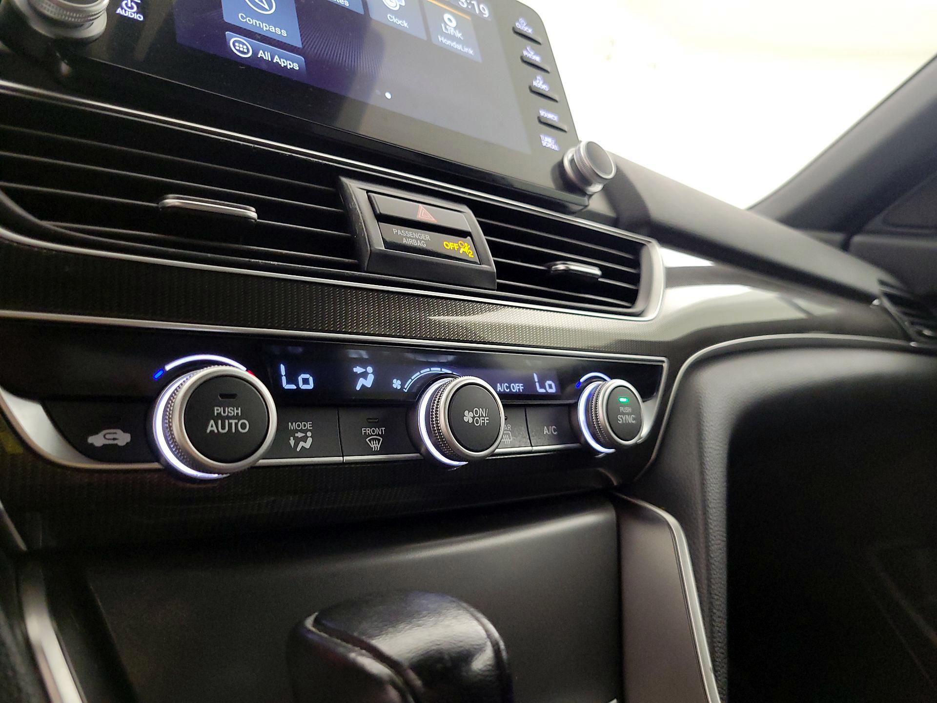 Thumbnail: 2018 Honda Accord - 16