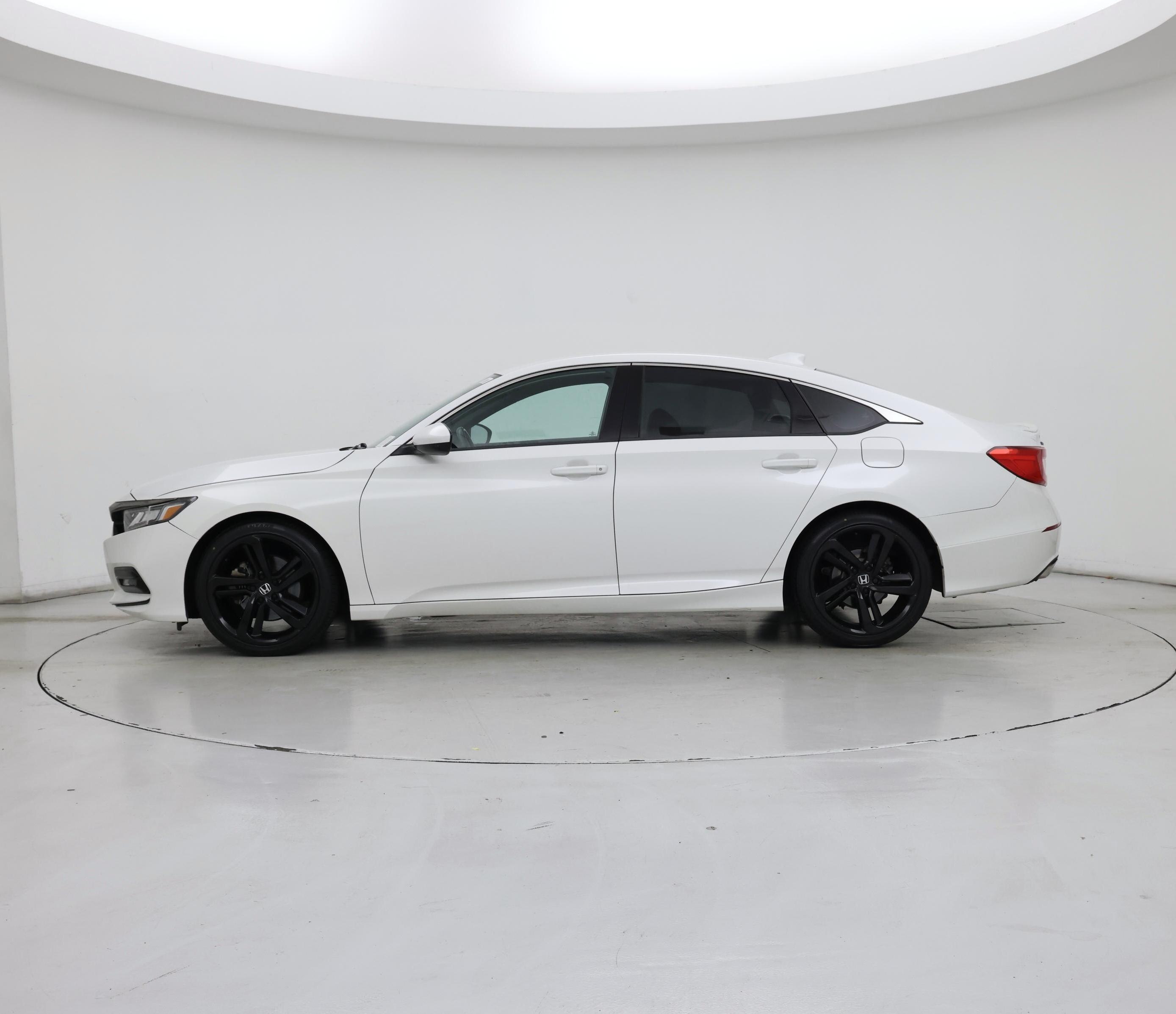 Thumbnail: 2018 Honda Accord - 3