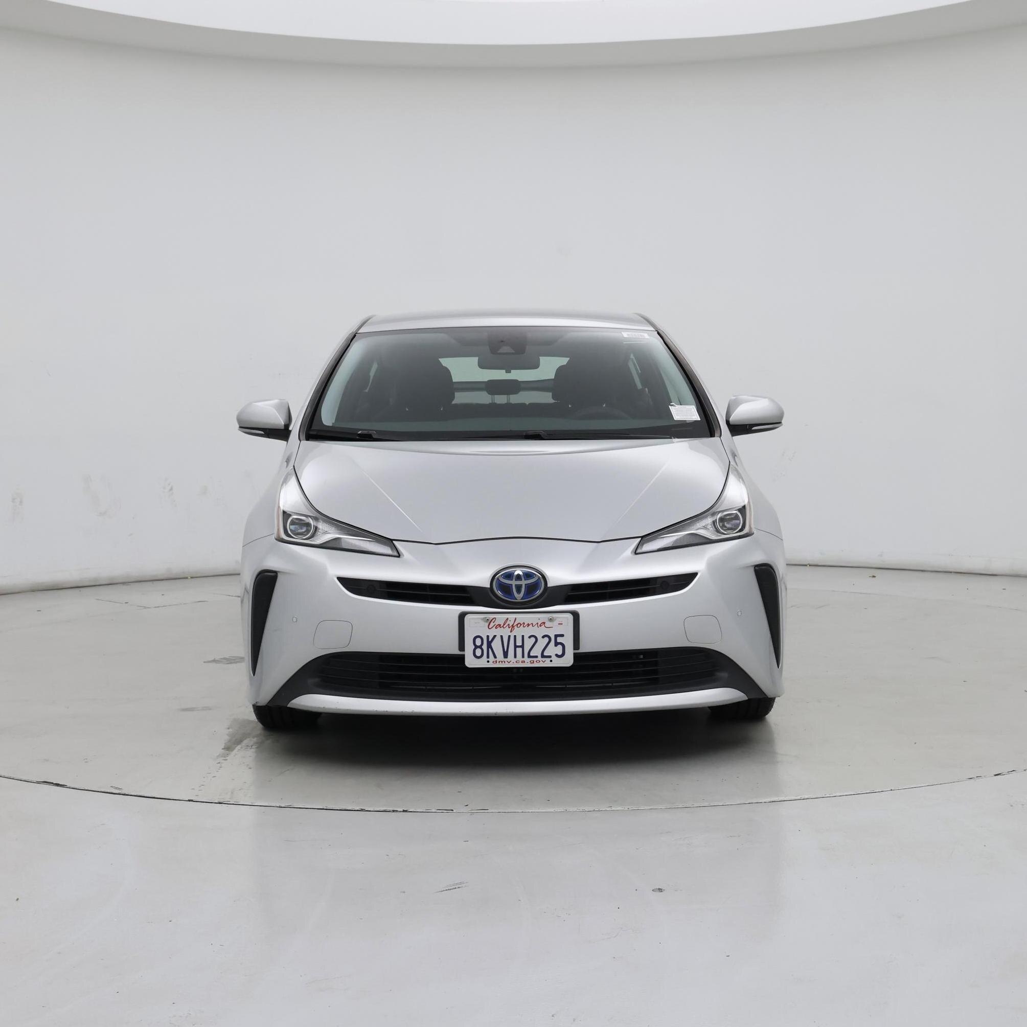 Thumbnail: 2019 Toyota Prius - 5