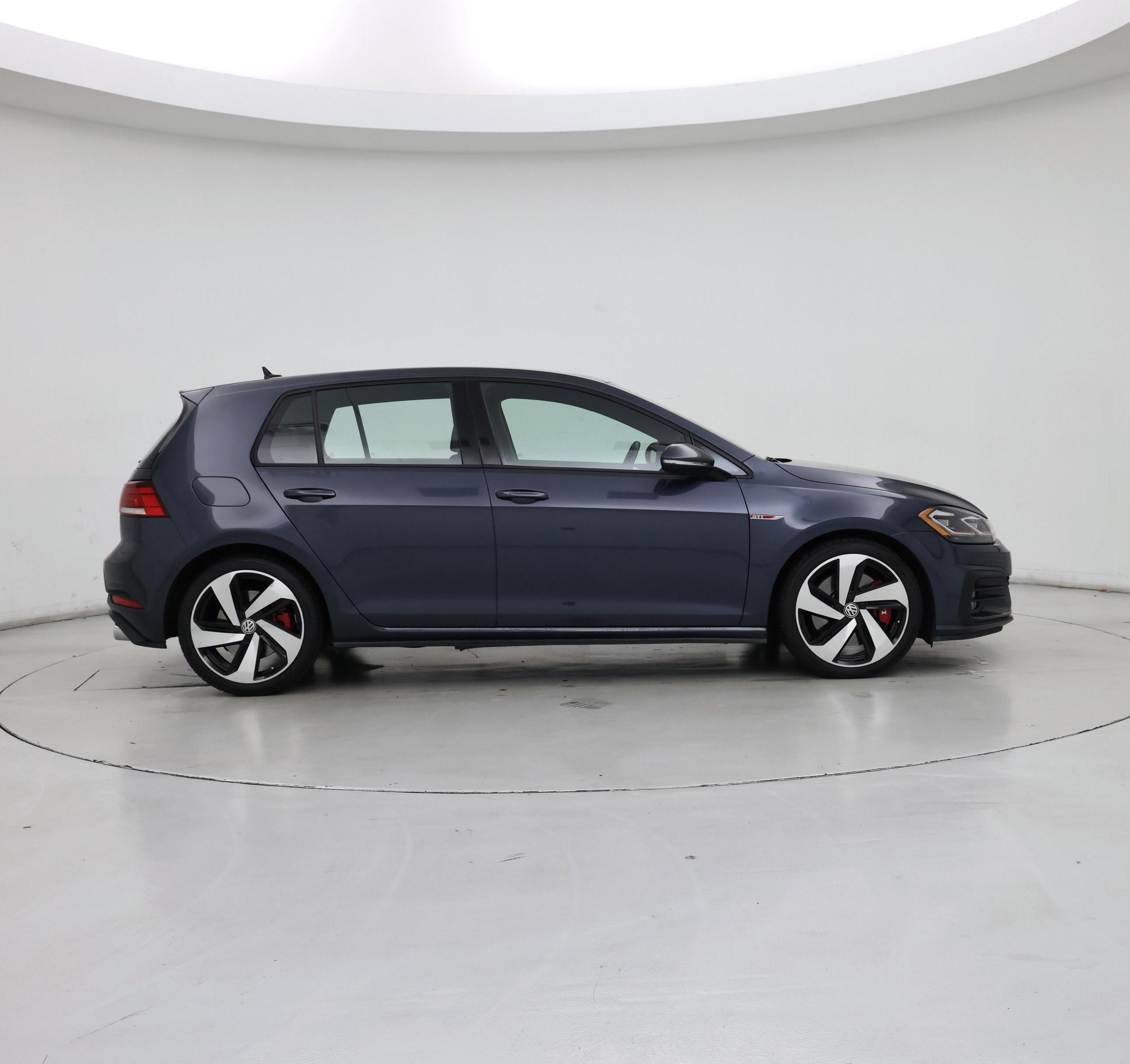 Thumbnail: 2018 Volkswagen Golf - 7