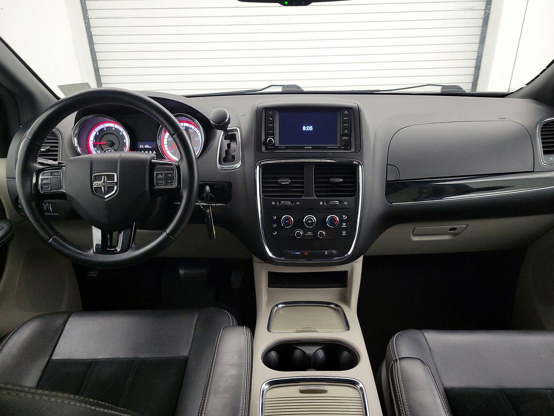 Thumbnail: 2018 Dodge Grand Caravan - 9