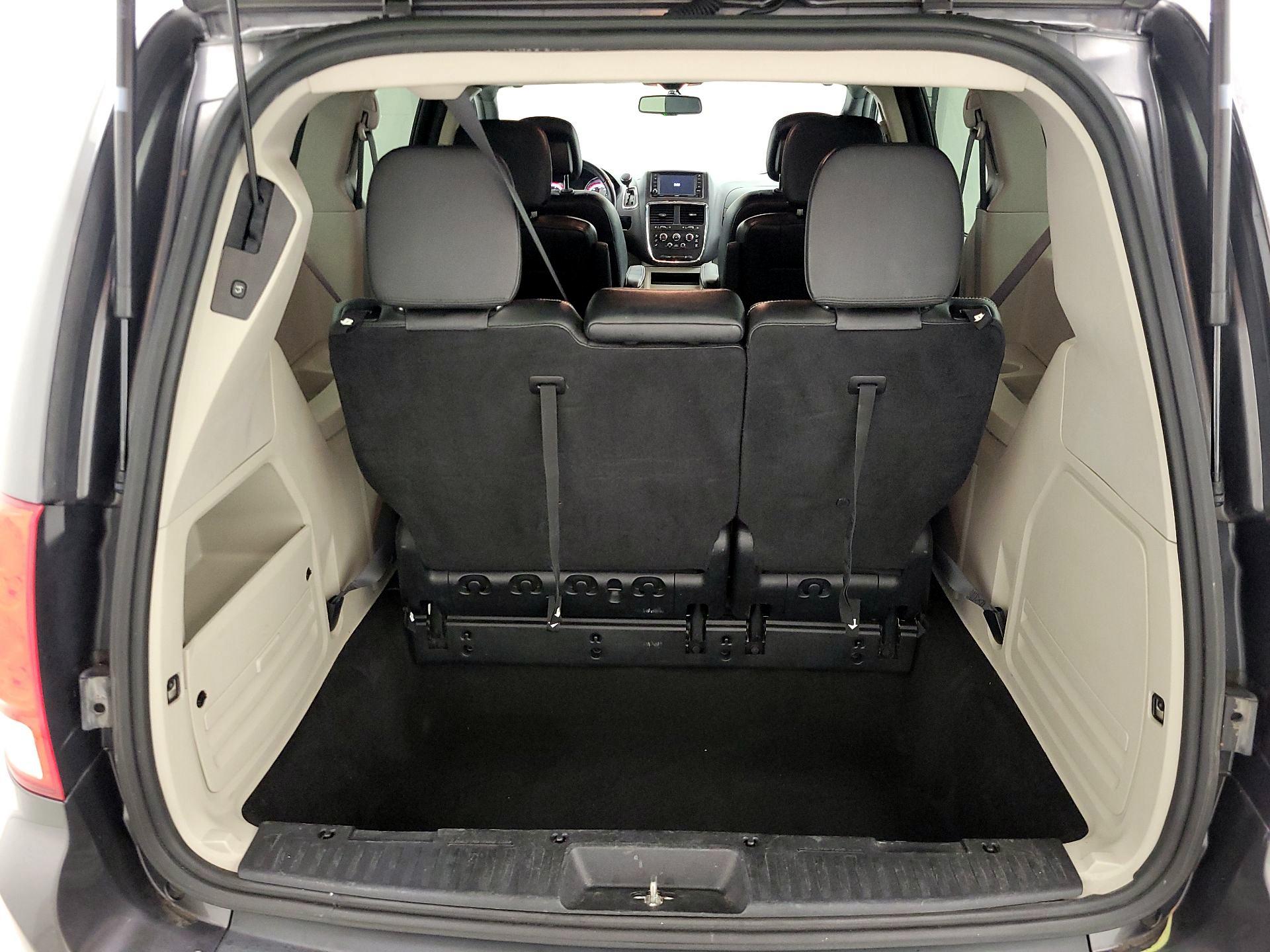 Thumbnail: 2018 Dodge Grand Caravan - 20