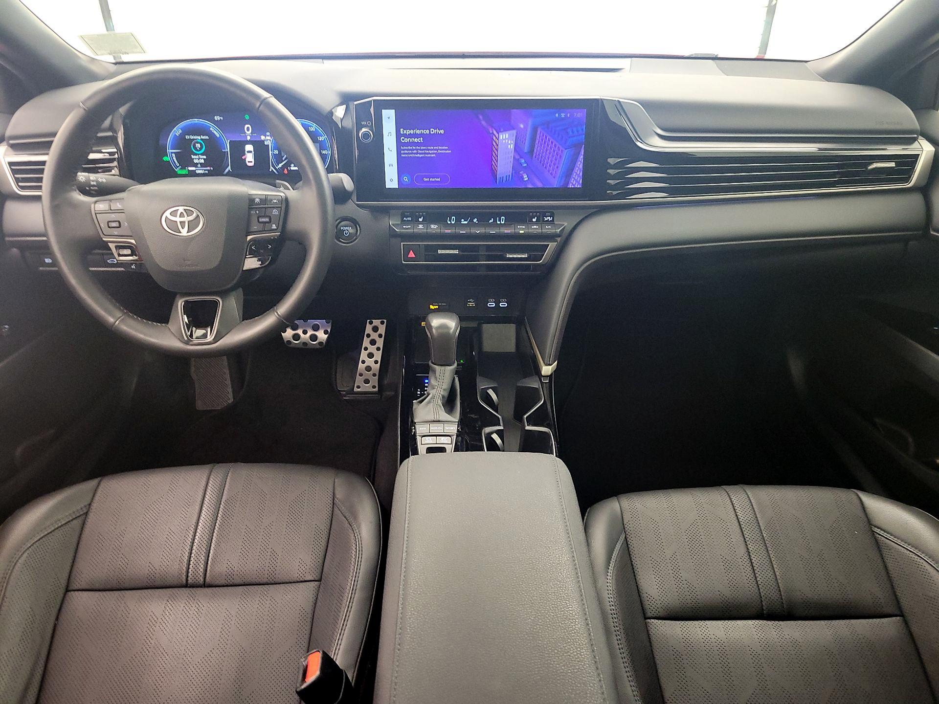 Thumbnail: 2025 Toyota Camry - 9